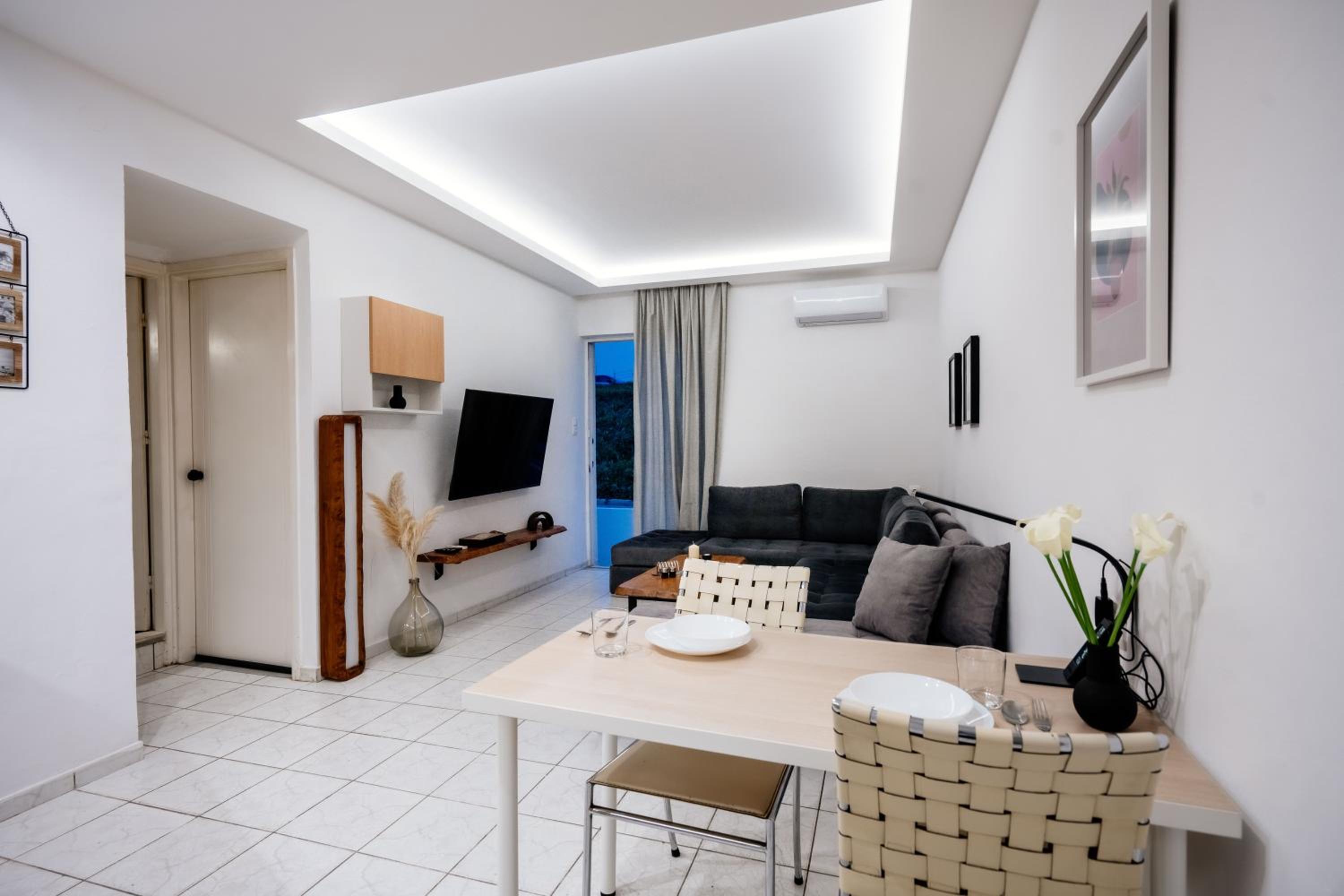 Joseph Seaside Apartment photo 4