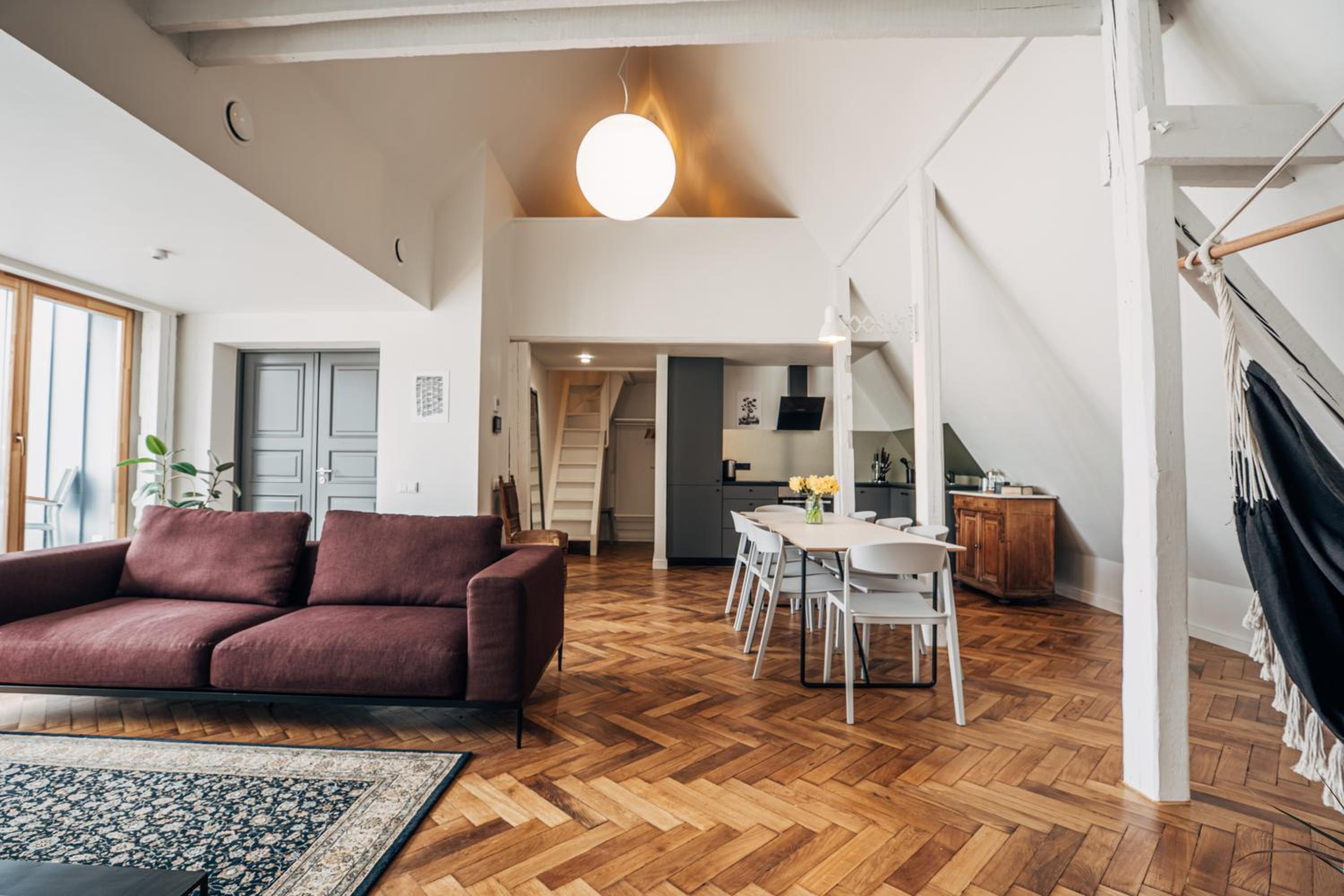 Constantine Apartments
