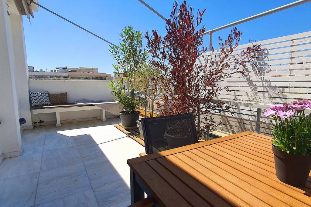 Stylish Contemporary Penthouse - Hip Athens Centre