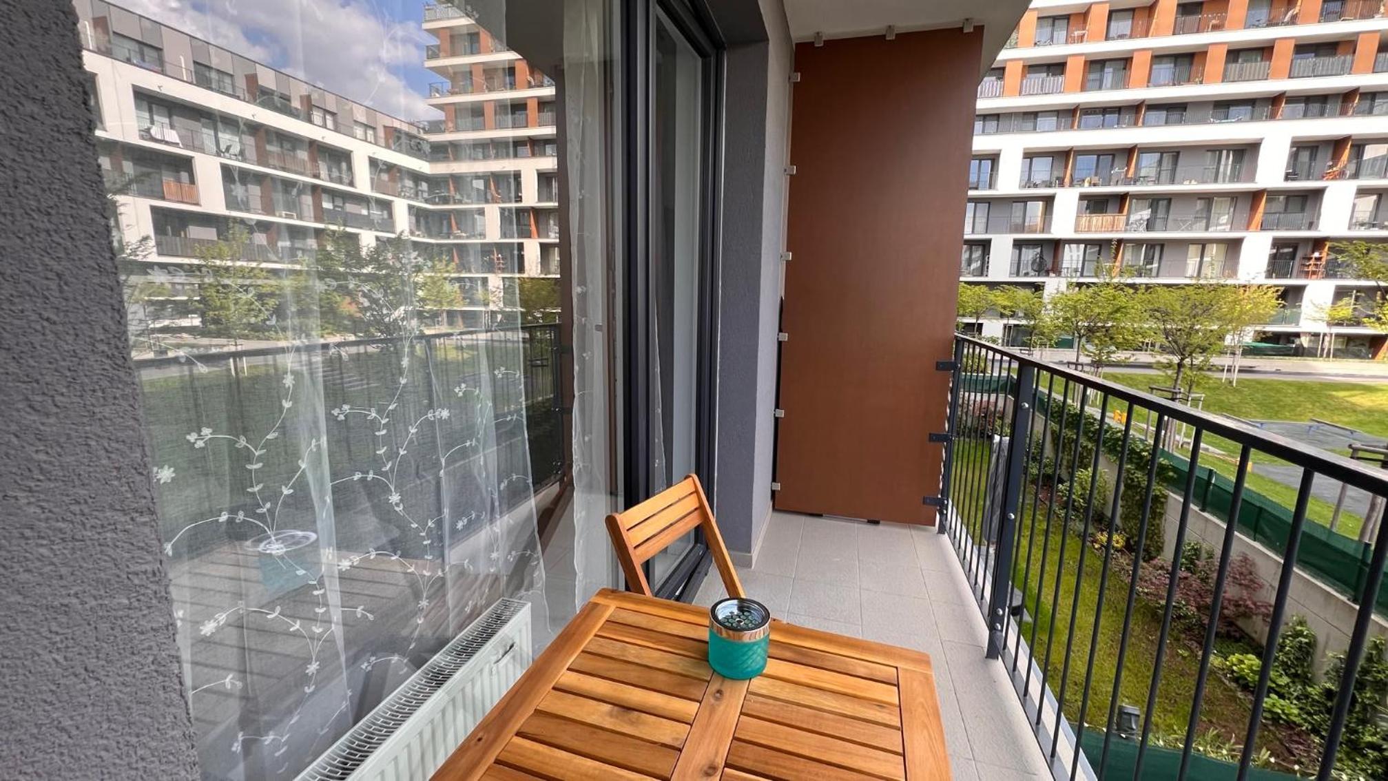 1 room Apartment with terrace, Slnečnice view 3
