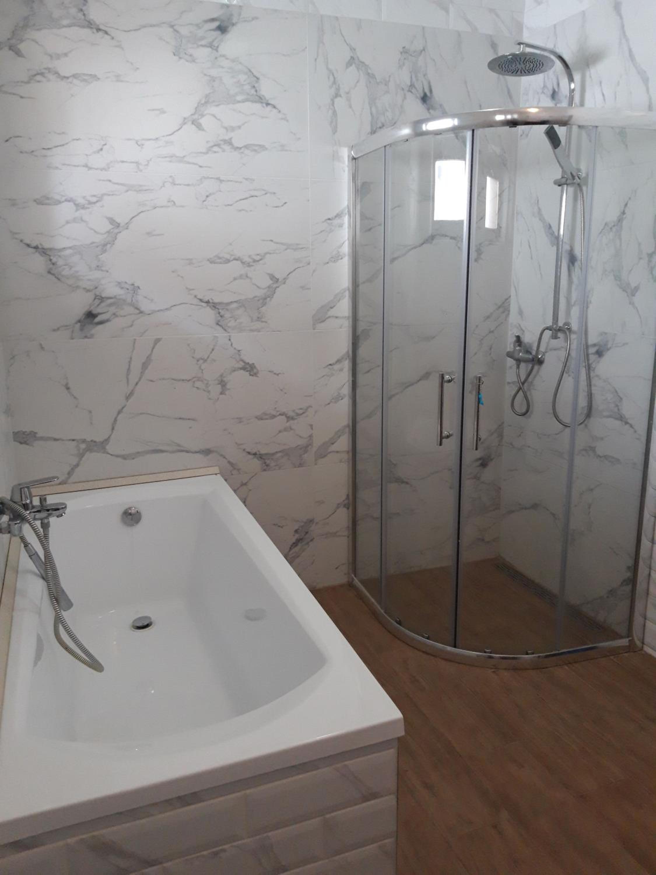 Góliát Apartman