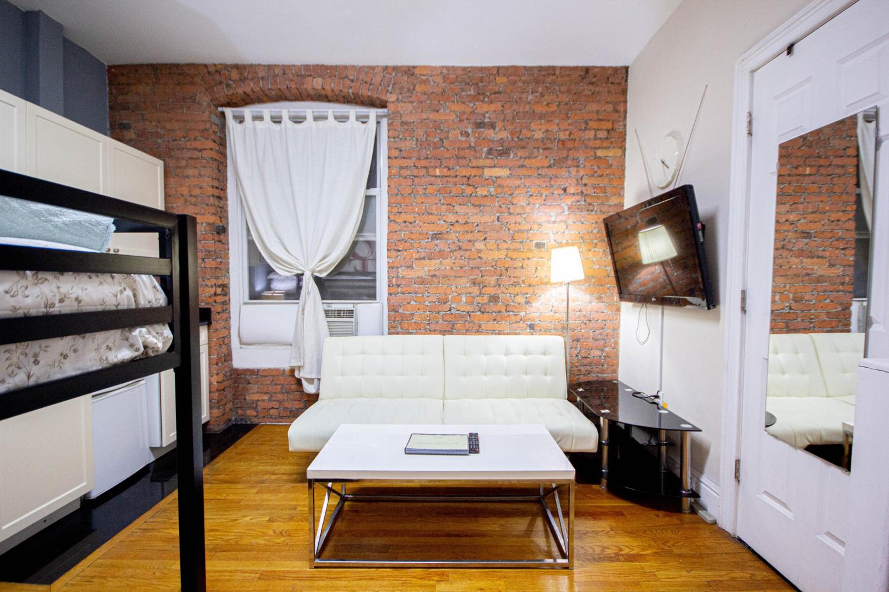 STUDIO PLUS, Next to the Korea-Town
