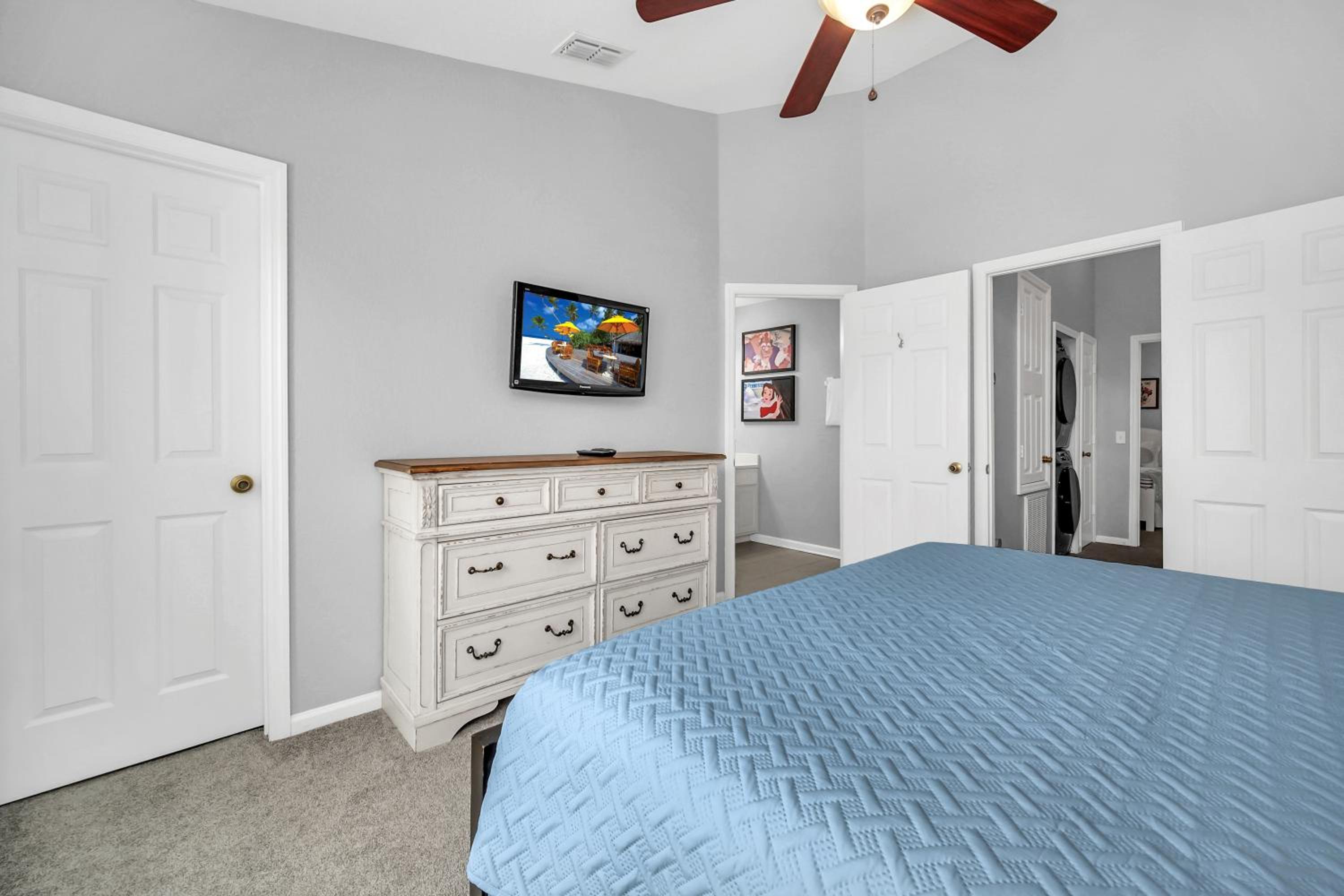 Townhome near Disney with pool Magic and Fun at Windsor