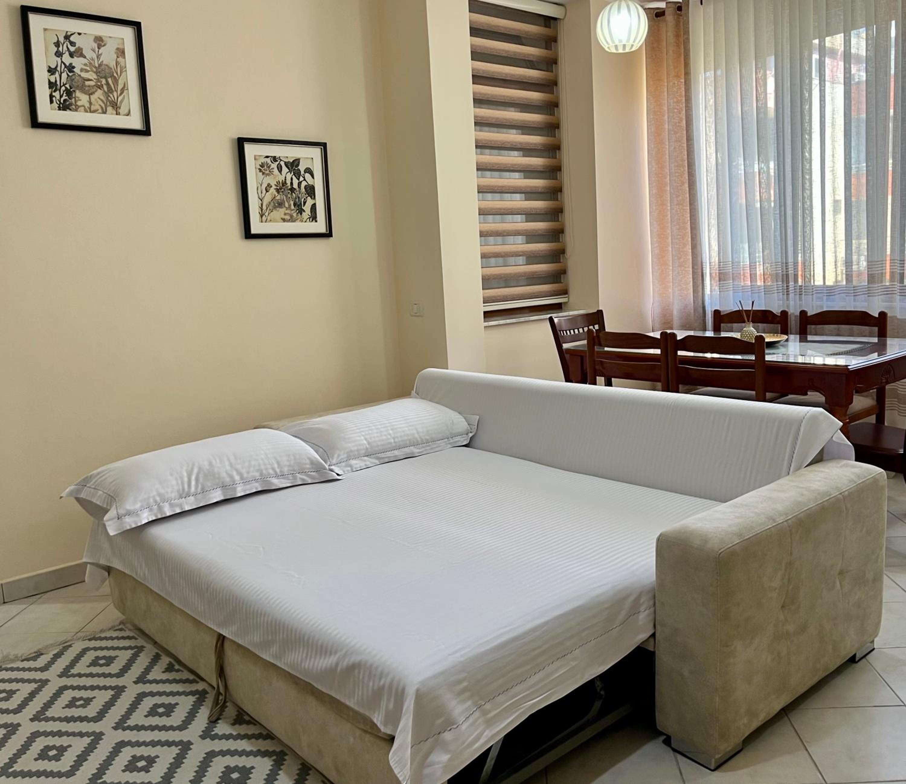 Beachside Family Nest Apt, Spacious & Cozy - by BETA Premium