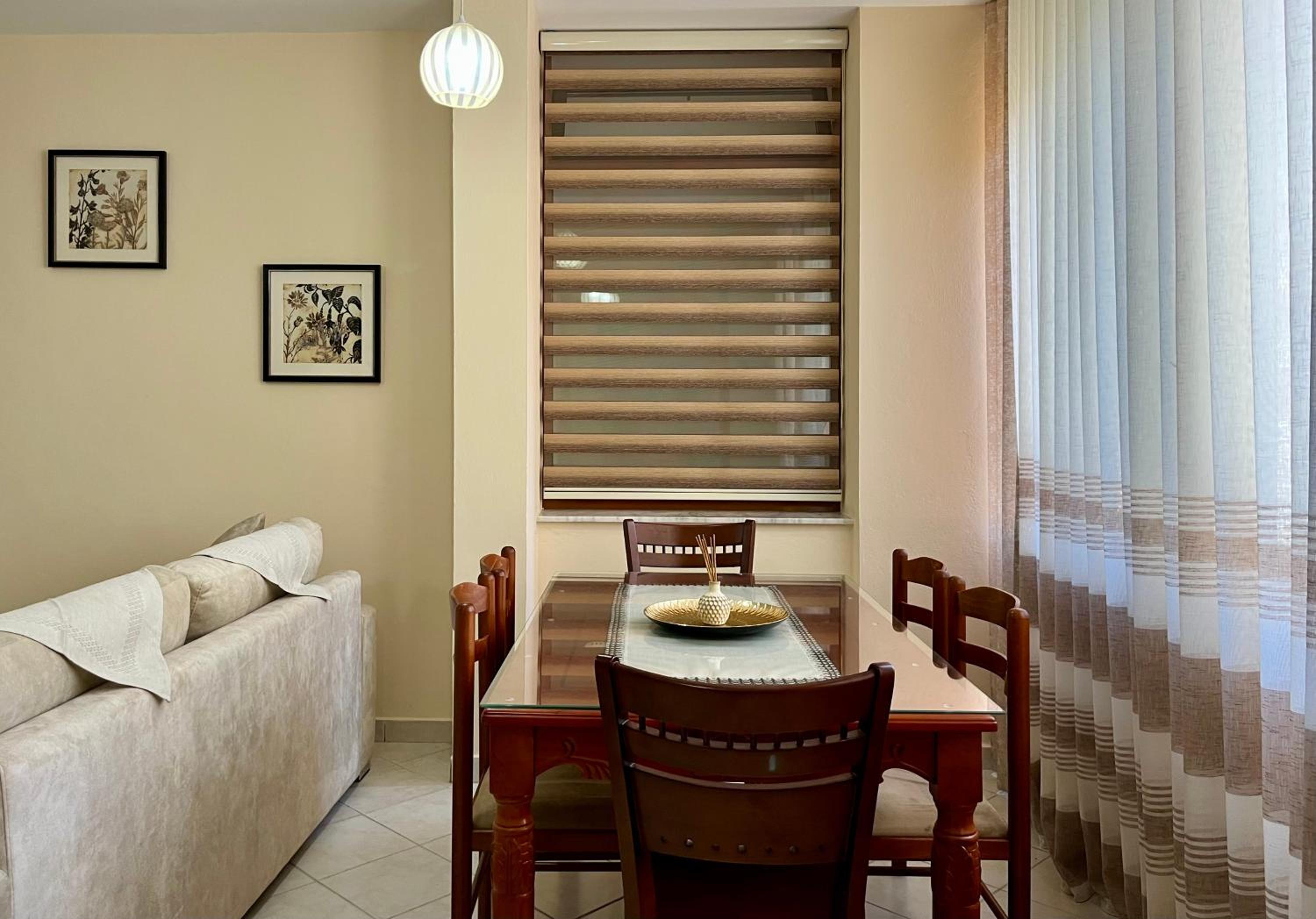 Beachside Family Nest Apt, Spacious & Cozy - by BETA Premium