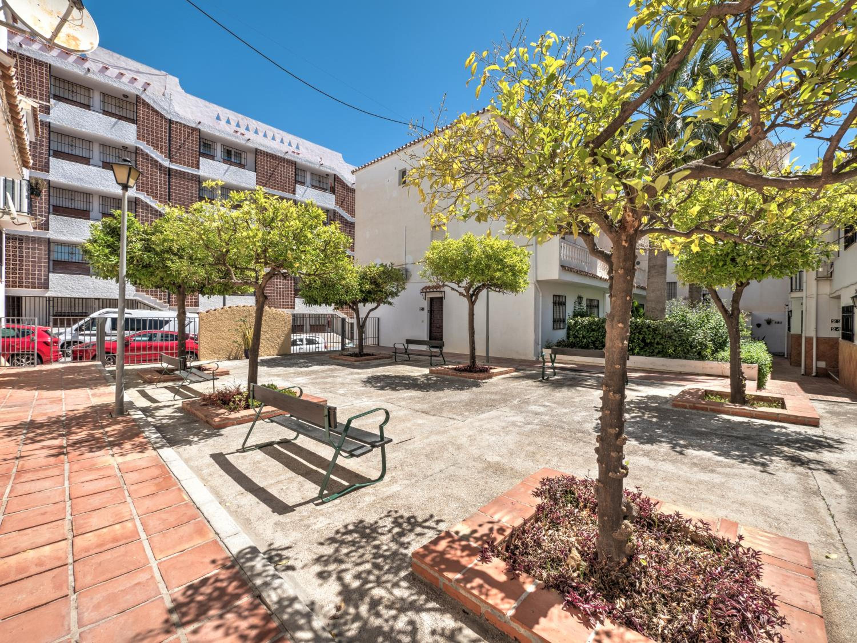 Fantastic penthouse with roof terrace in the heart of Nerja photo 3