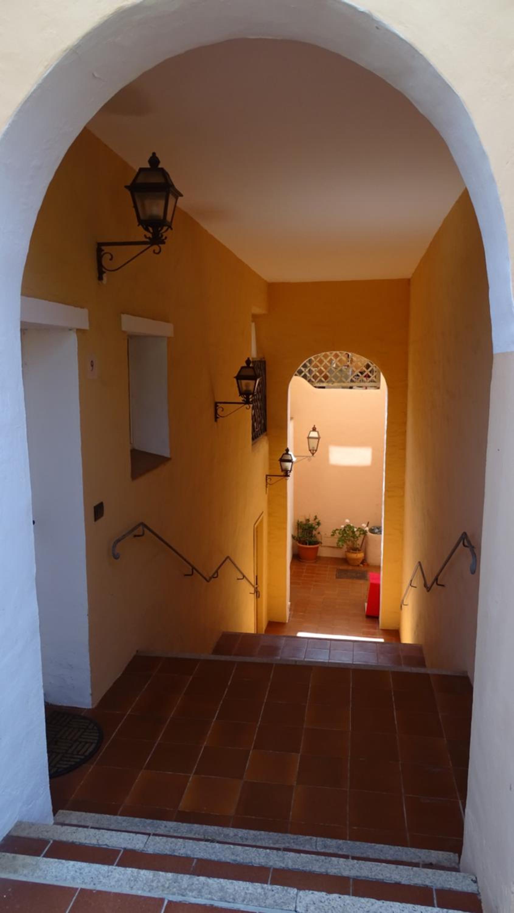 La Maison Des Arches view 2