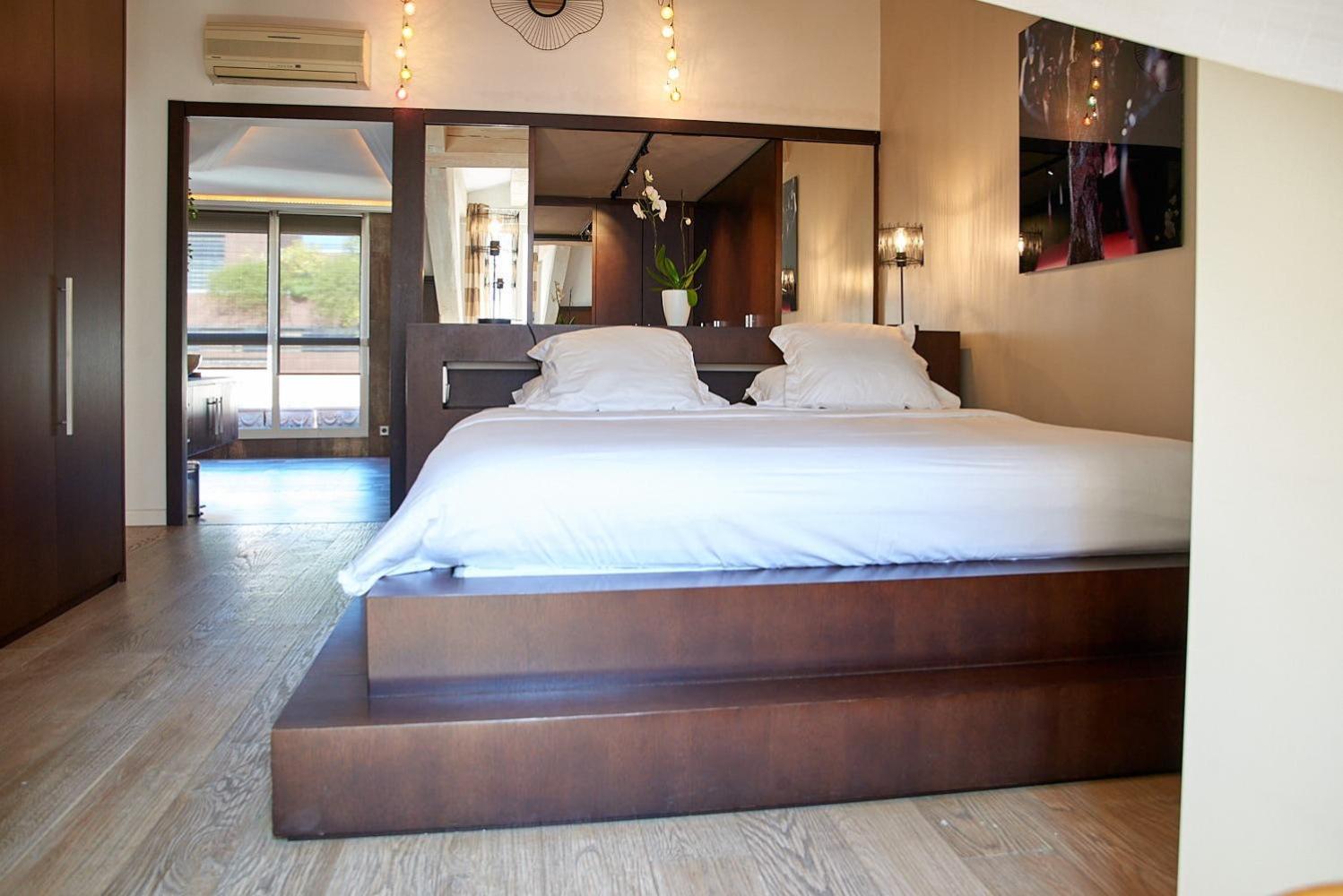 Suite Notre Dame - Appartements view 4