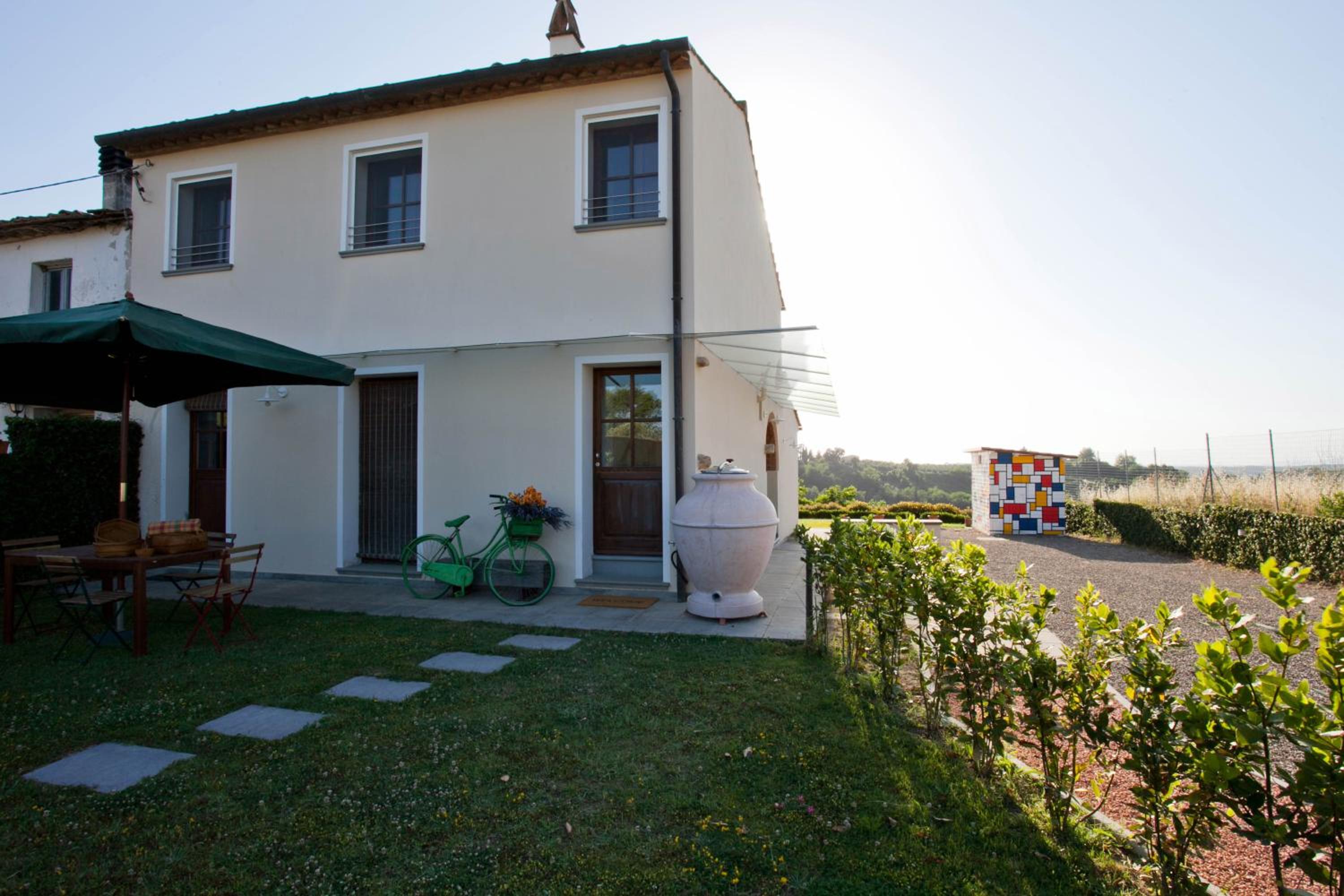 Photo 14