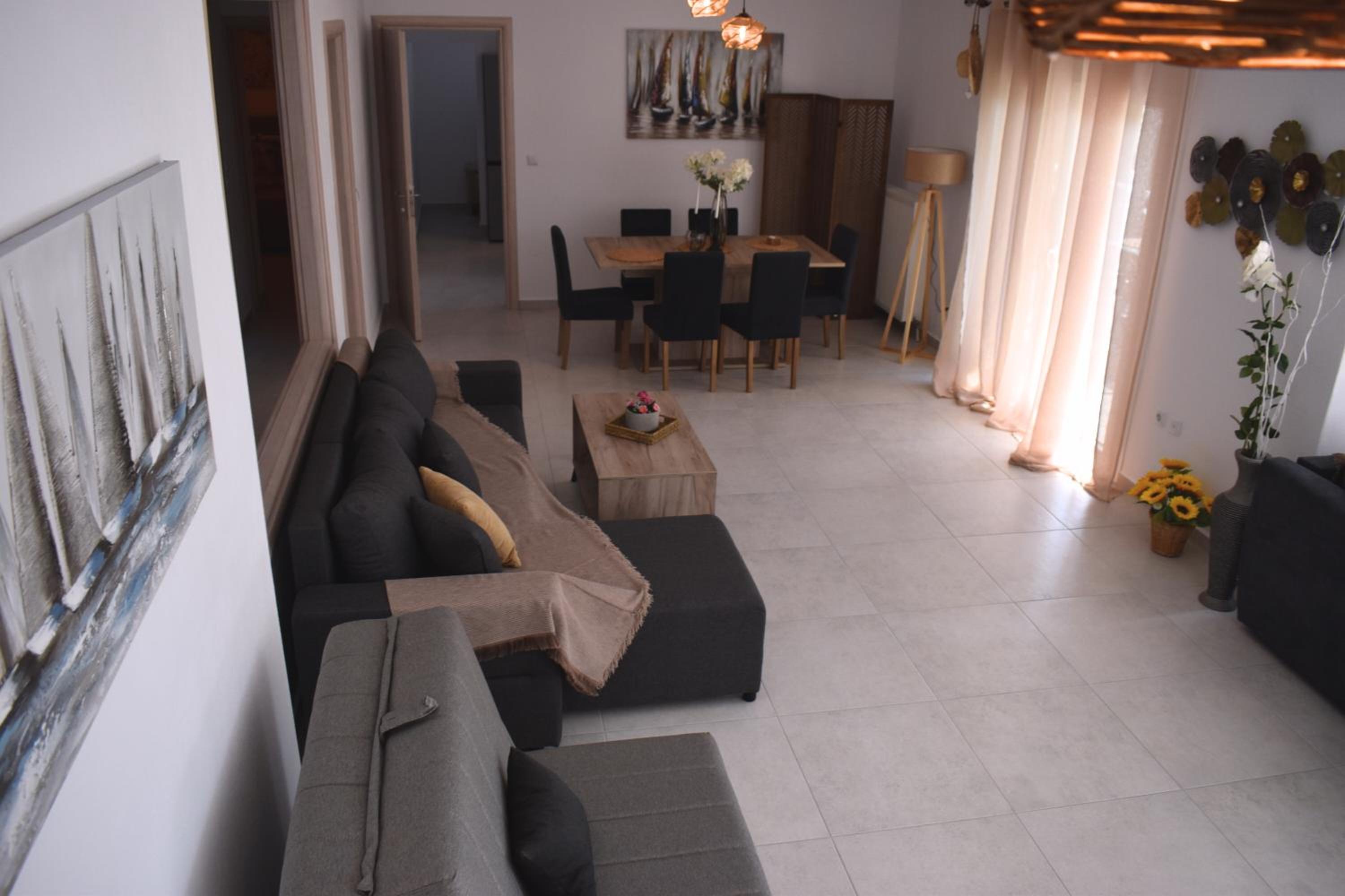 Papachristos Villa