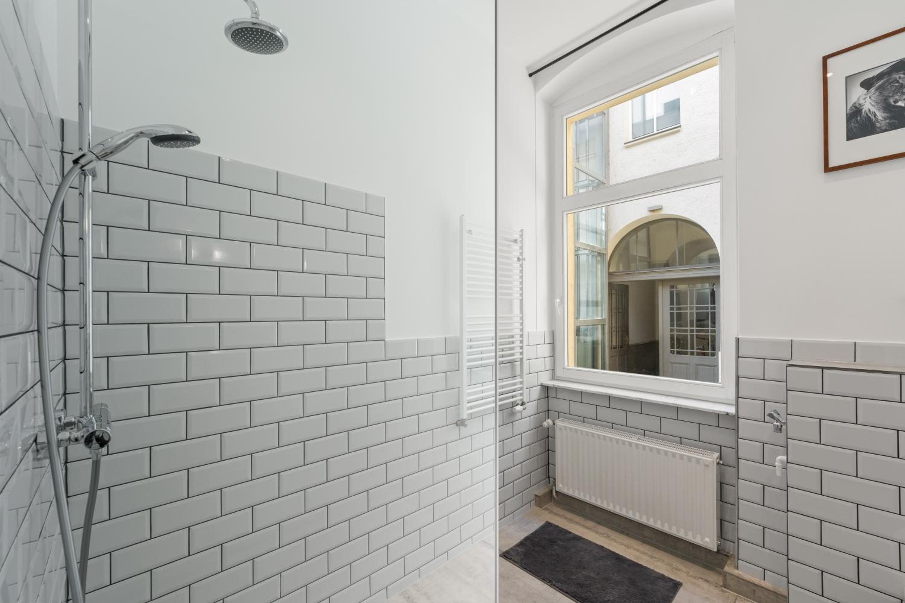 The Remise Mitte Loft, 2 BR, 2 bathrooms, living room, group & family friendly, 4- 7 Guests