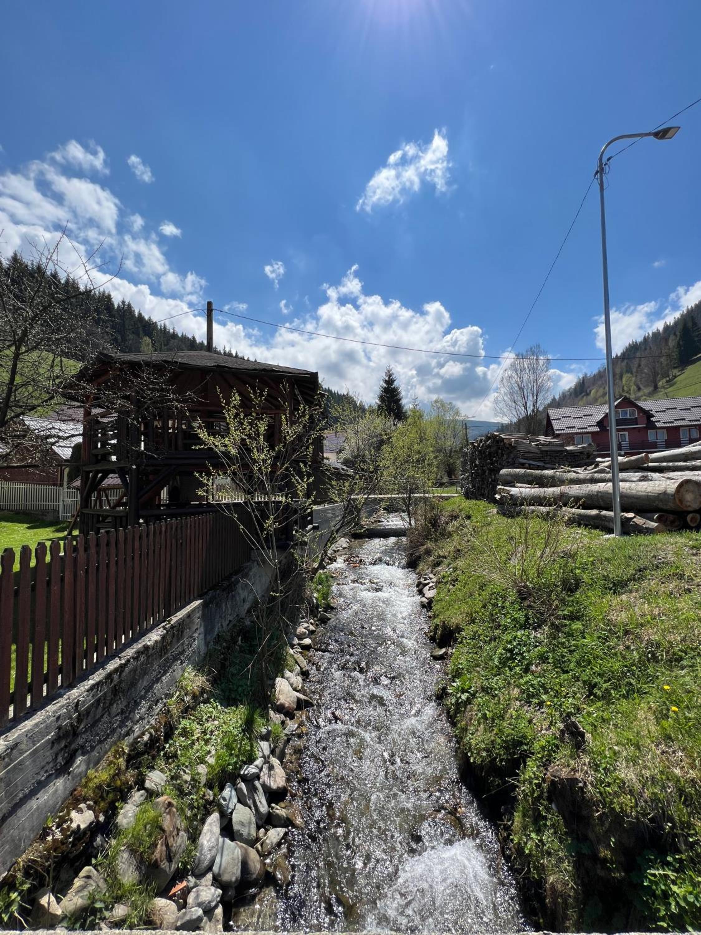 Piscul Muntelui view 4