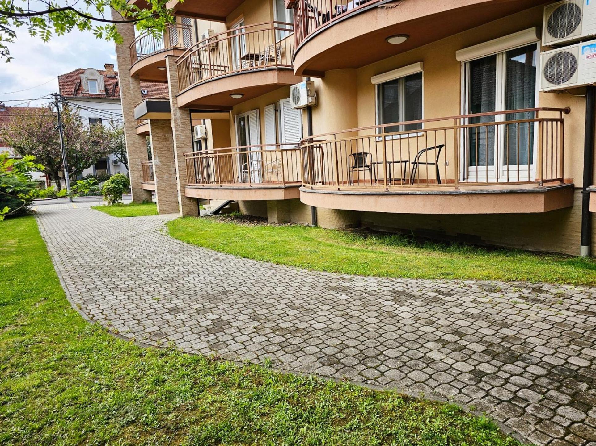 Apartmani TRIO