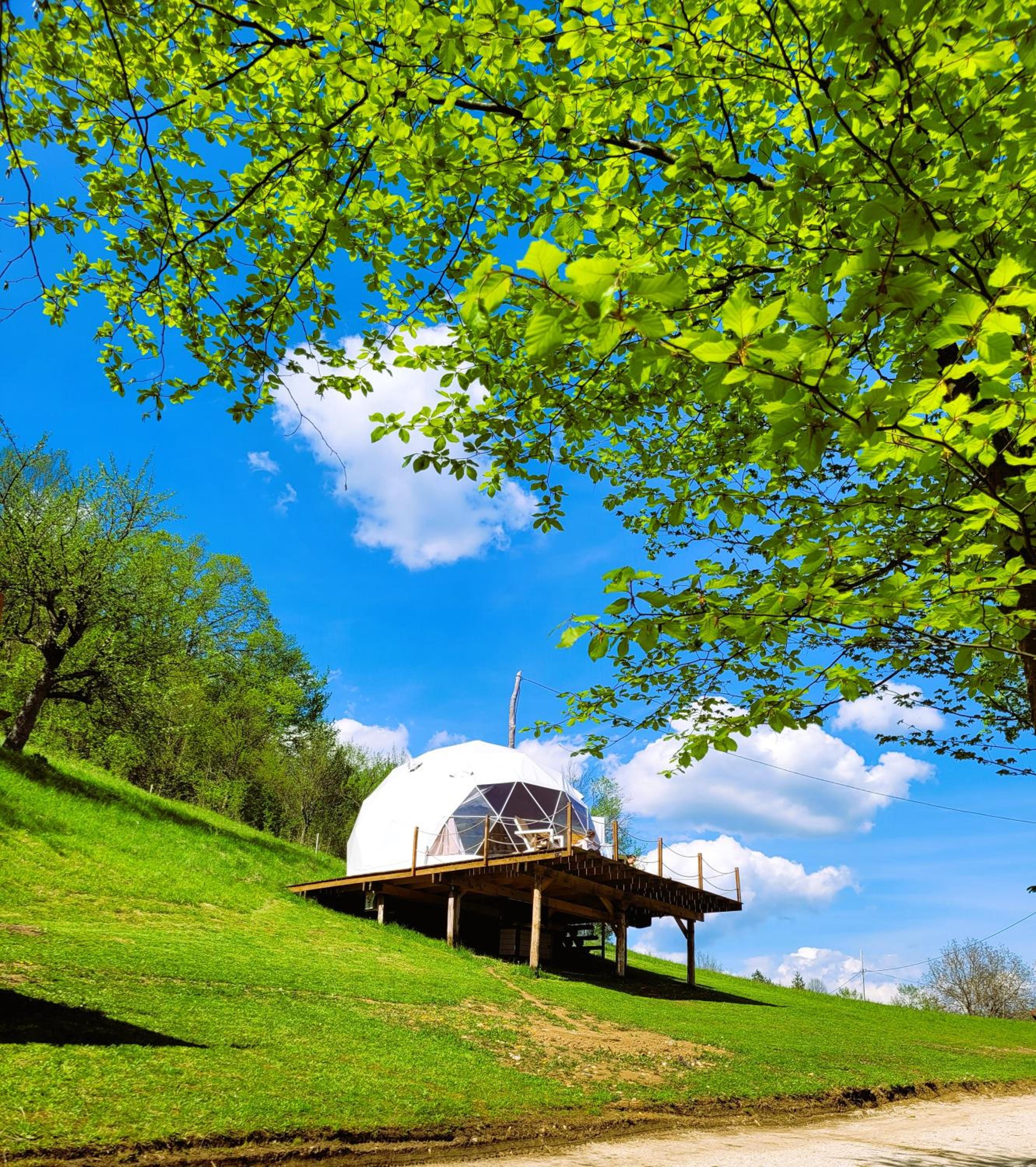 Nomad Glamping