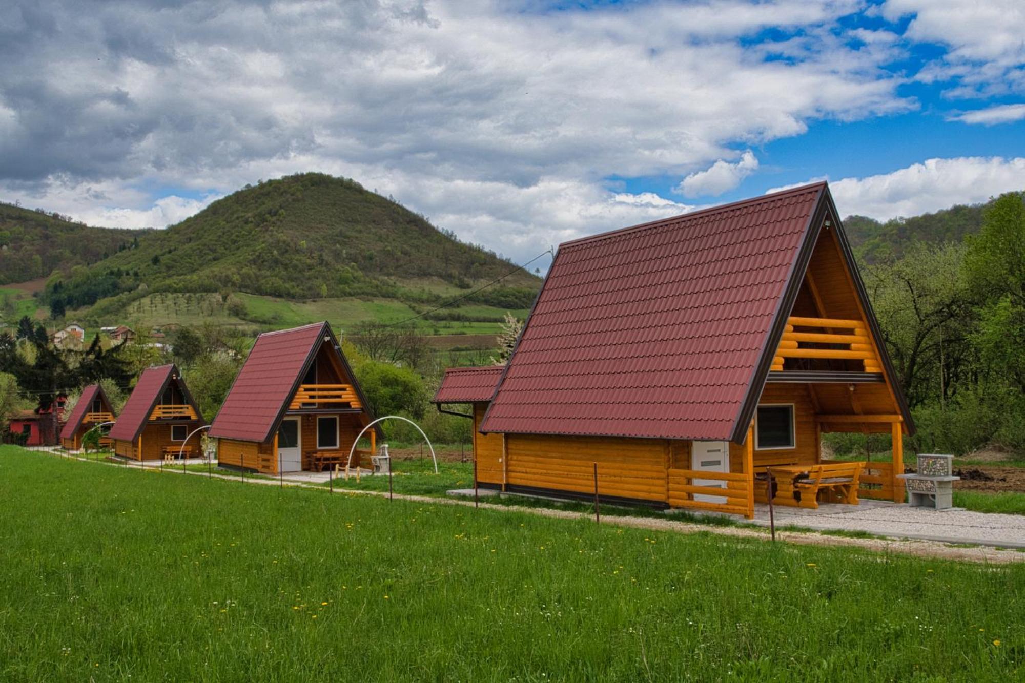 Pyramid Energy House
