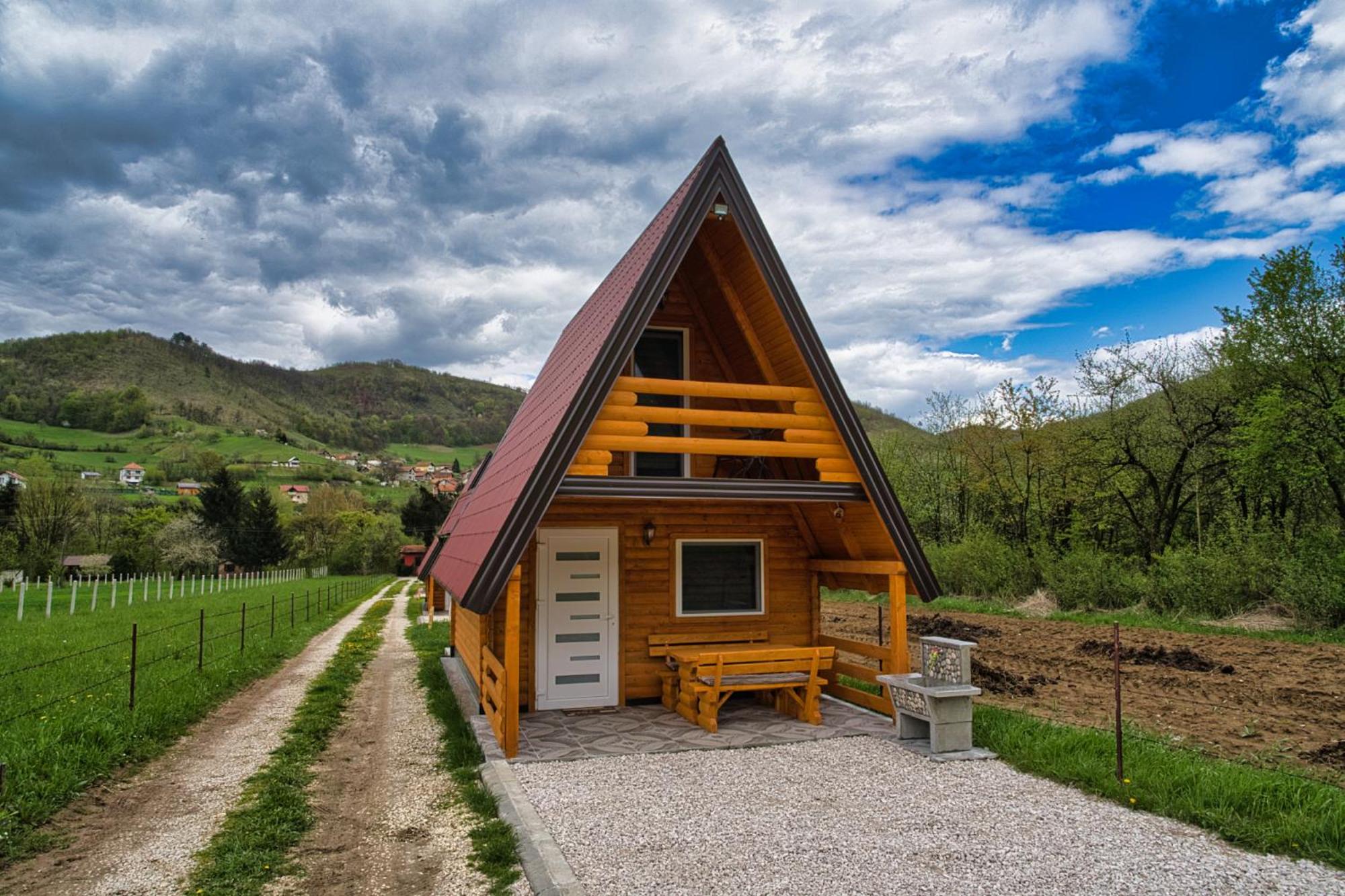 Pyramid Energy House