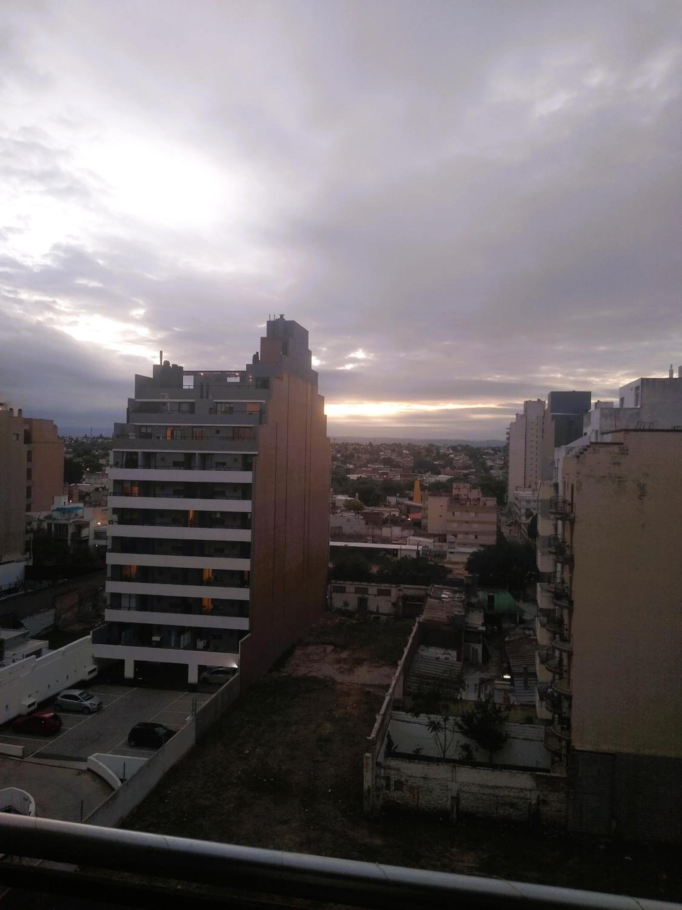 luminoso departamento soleado nueva cordoba