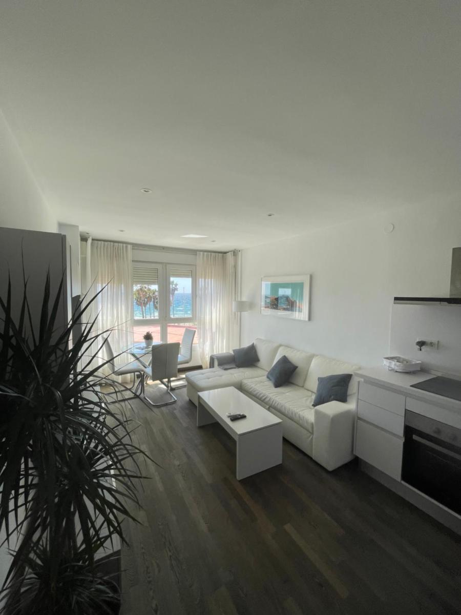 Apartamento 5 EN PRIMERA LÍNEA DE PLAYA CON VISTAS AL MAR photo 5
