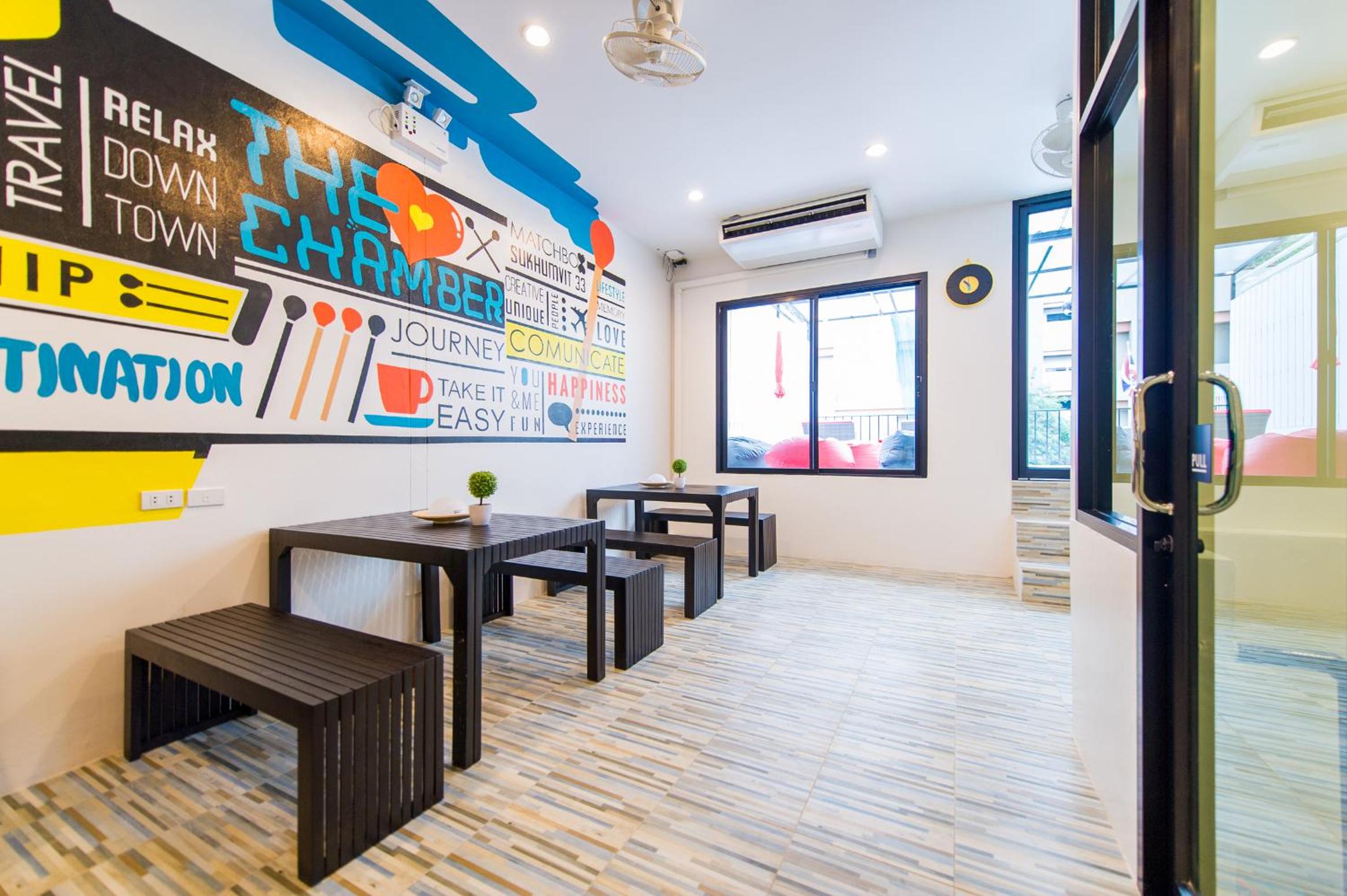Matchbox Bangkok Hostel