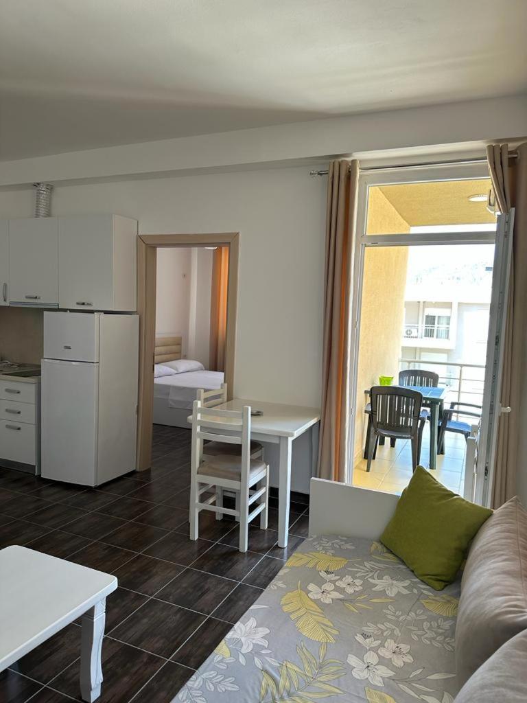 Marjana's Apartment 3 photo 5