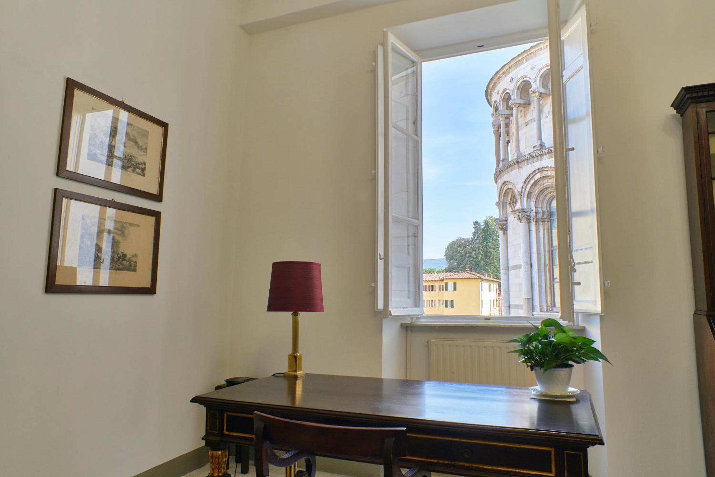 La Cattedrale dalla finestra