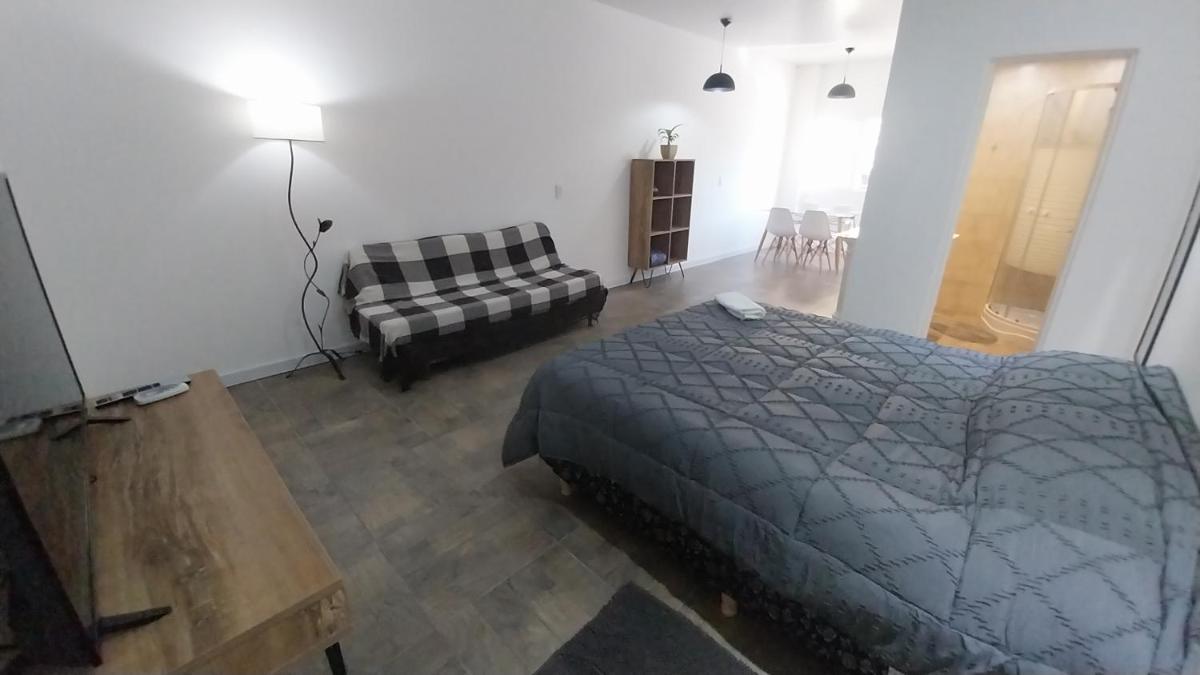 Adrogue Apartment Ezeiza Airport Shuttle 24hs