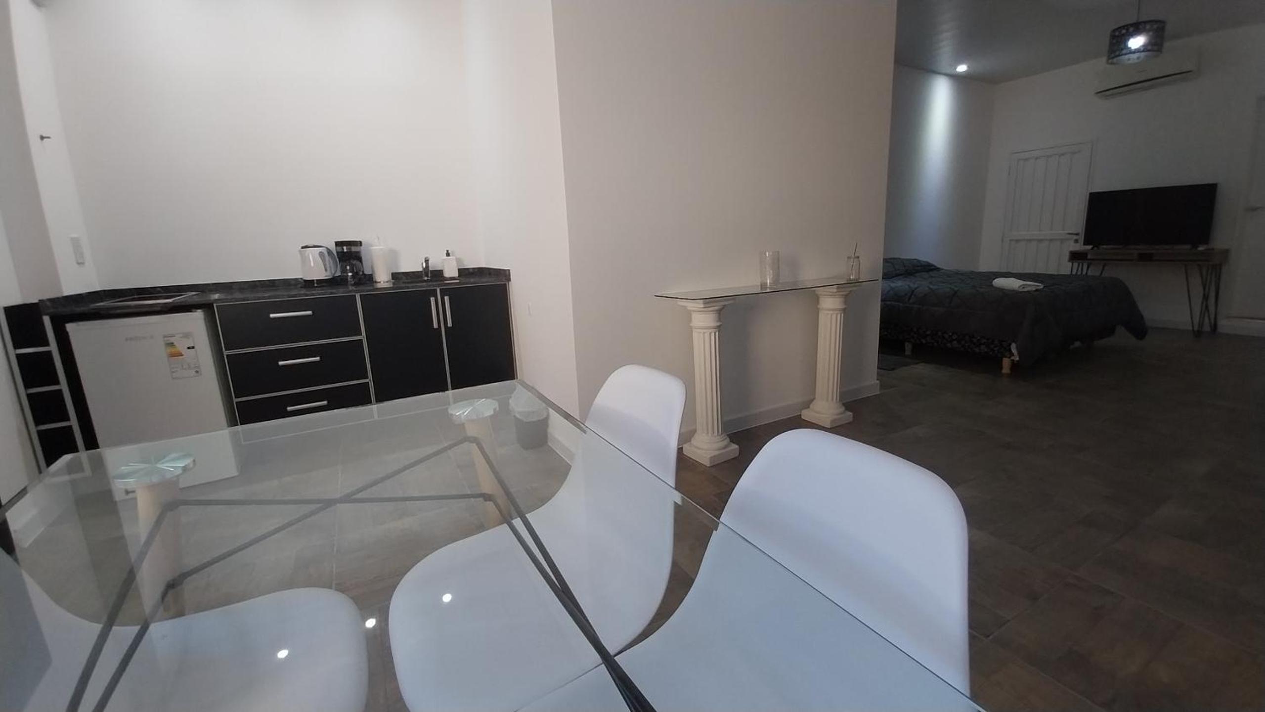 Adrogue Apartment Ezeiza Airport Shuttle 24hs