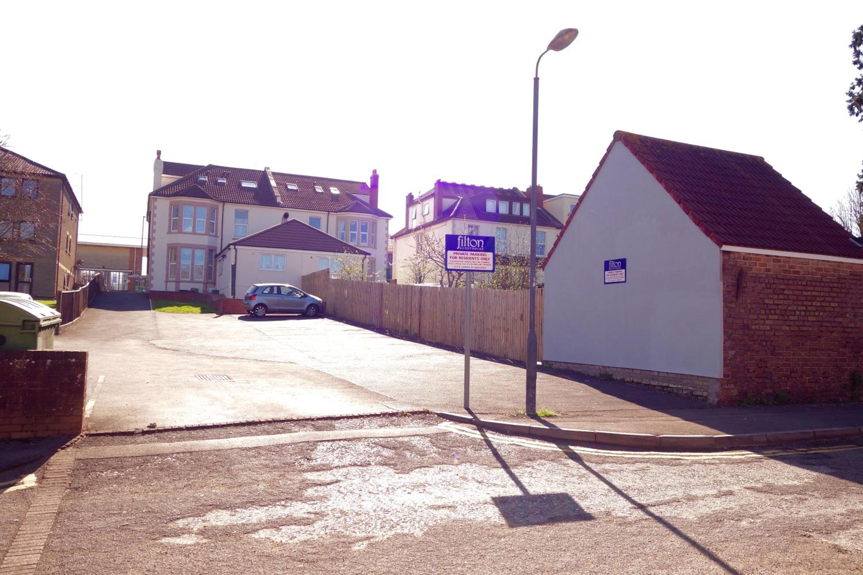 Photo 13