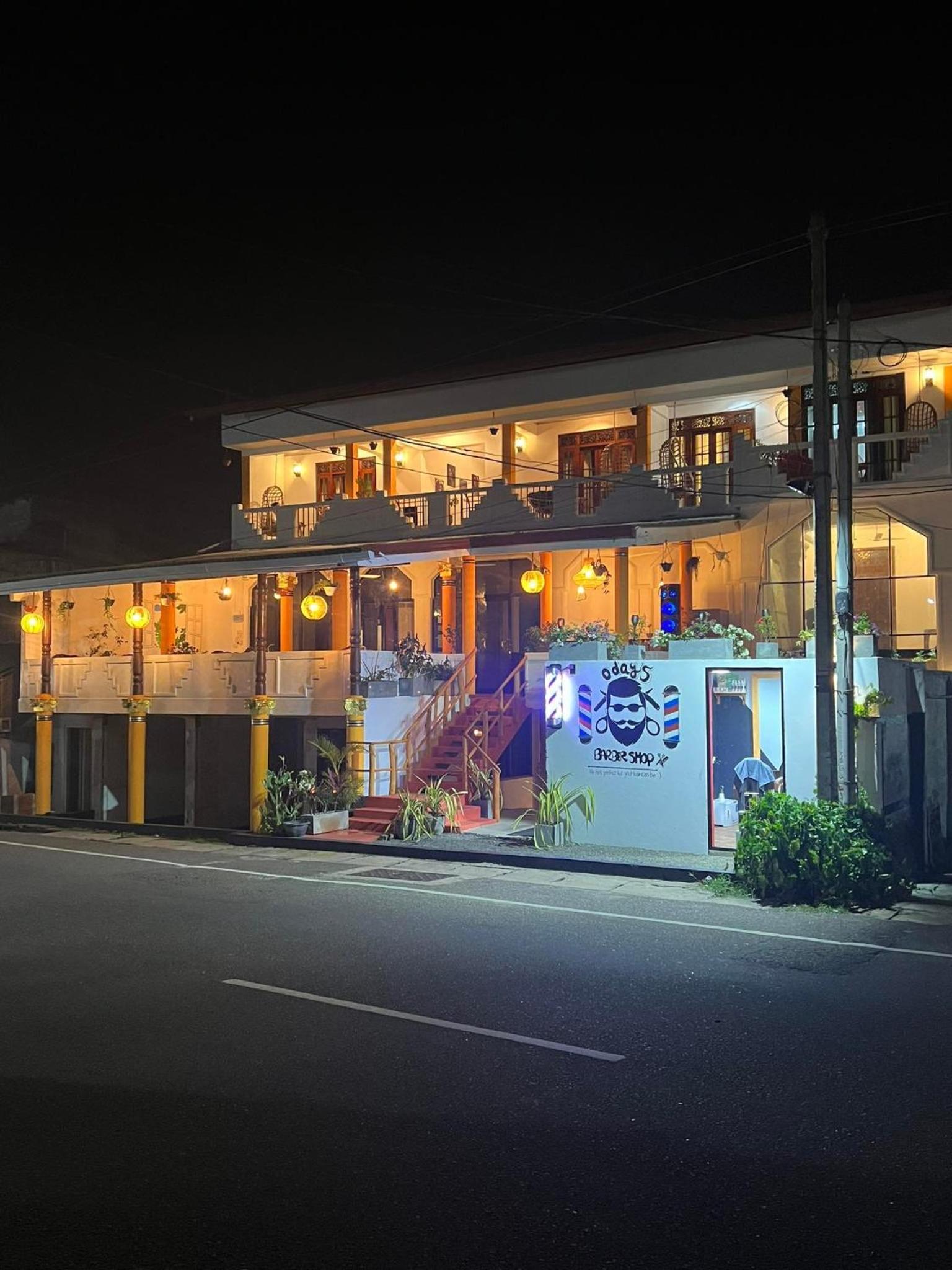 Hummus Hostel Hikkaduwa