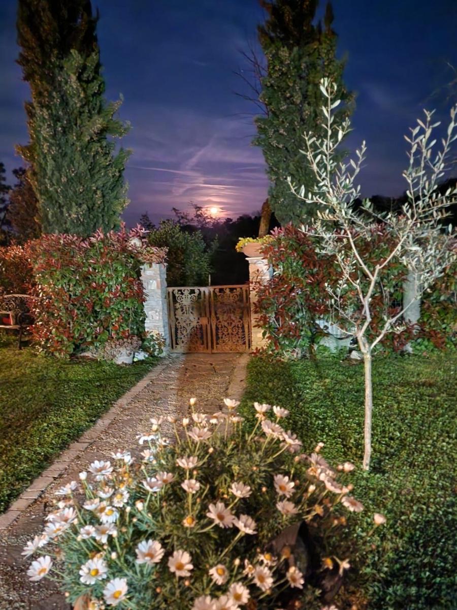 Holiday house CuordiNatura view 2