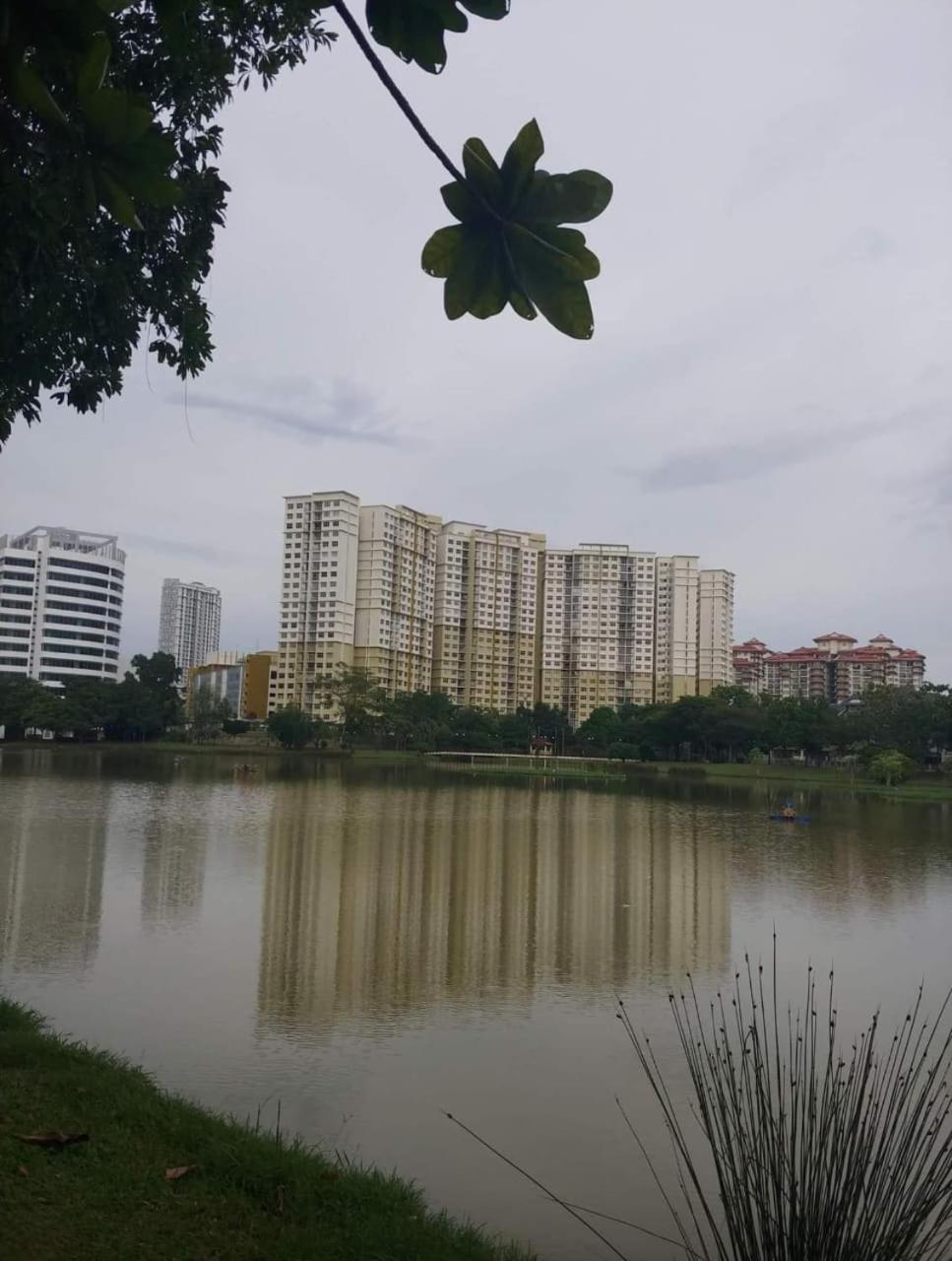 Spacious 3BR Family Homestay Putrajaya Near Masjid & Hospital Ramadan Stay