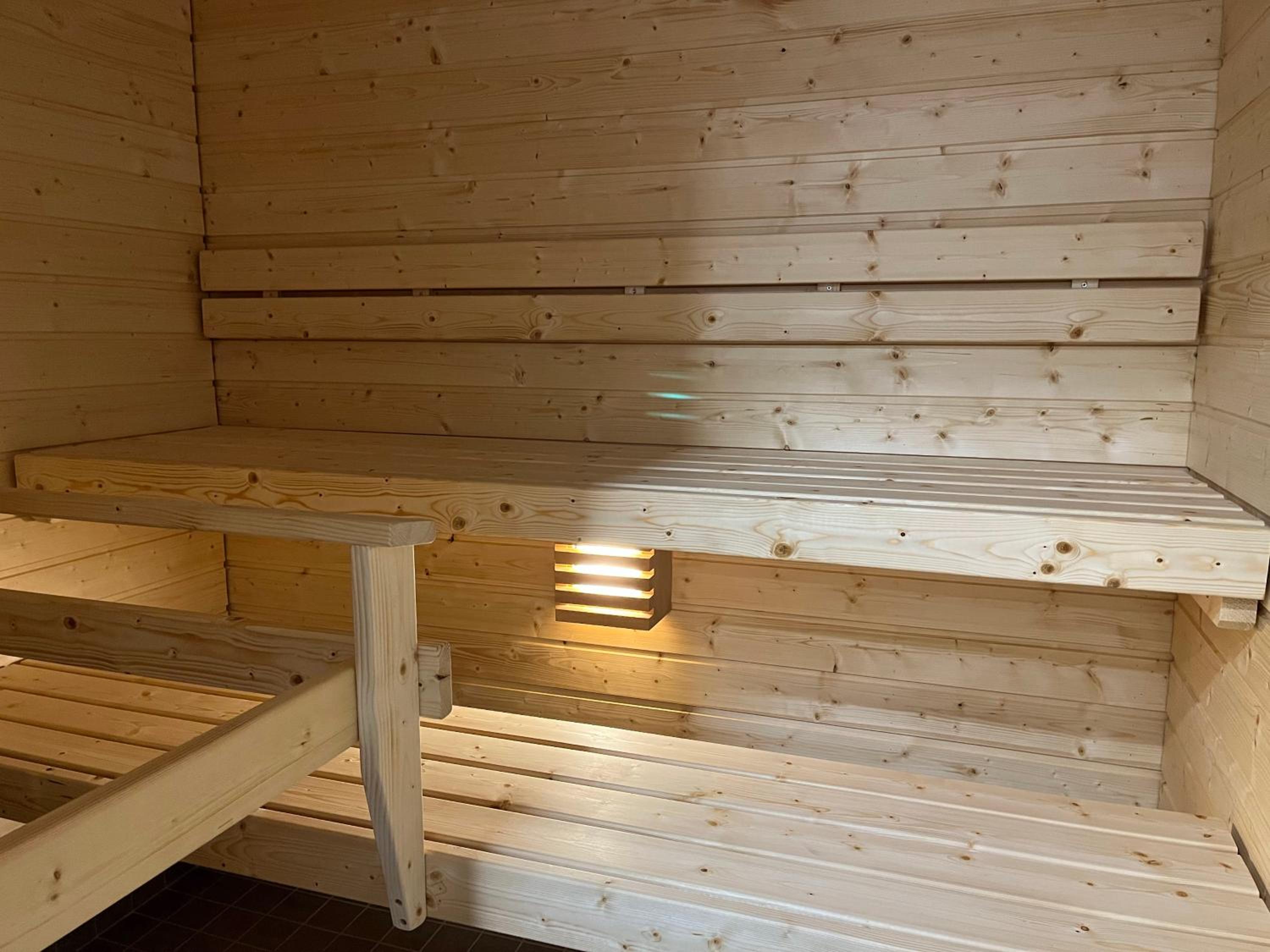Hotel Snowflake suites VIII with private sauna - Image 1