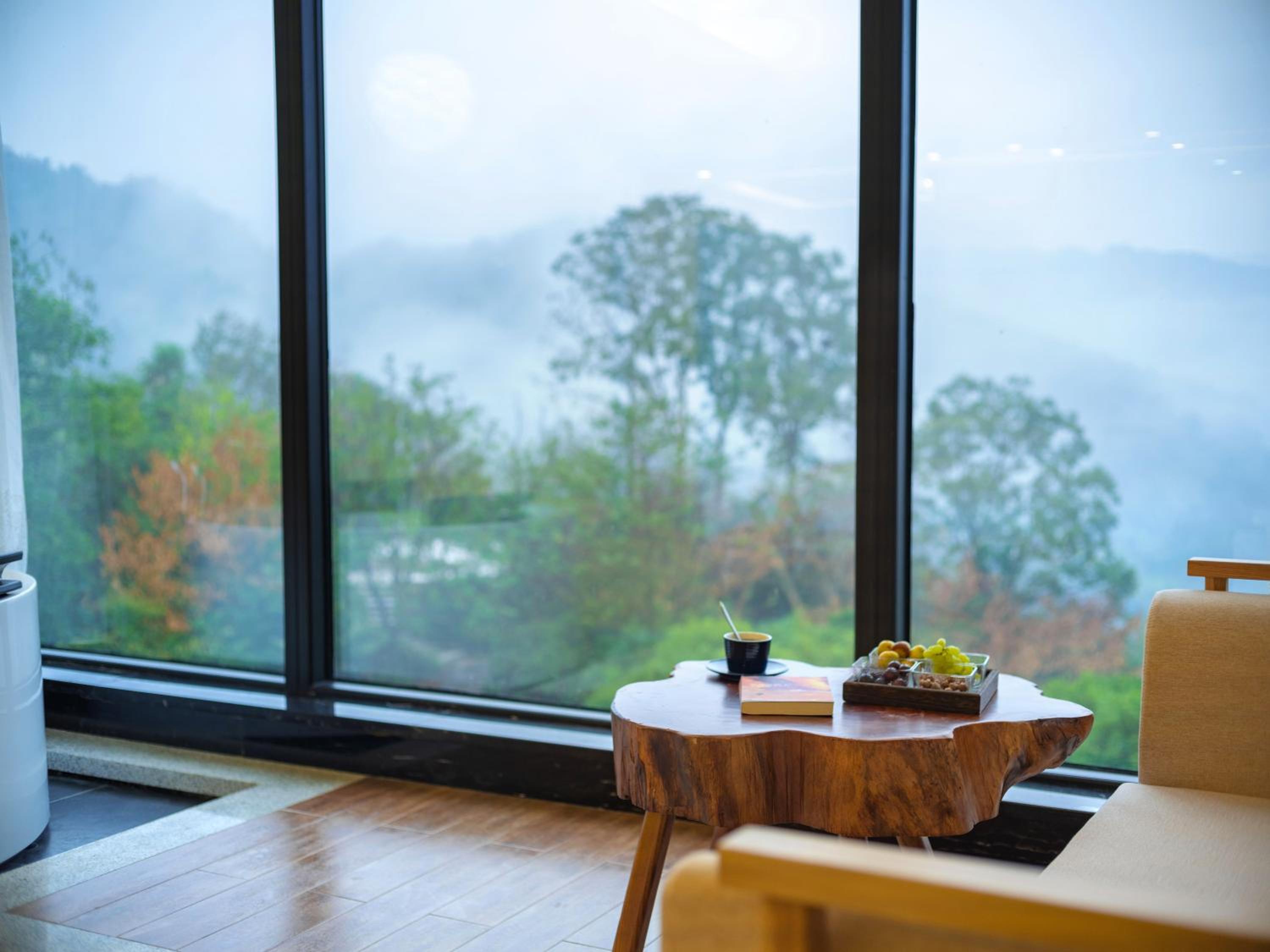 Serenity Valley - Zhangjiajie National Forest Park