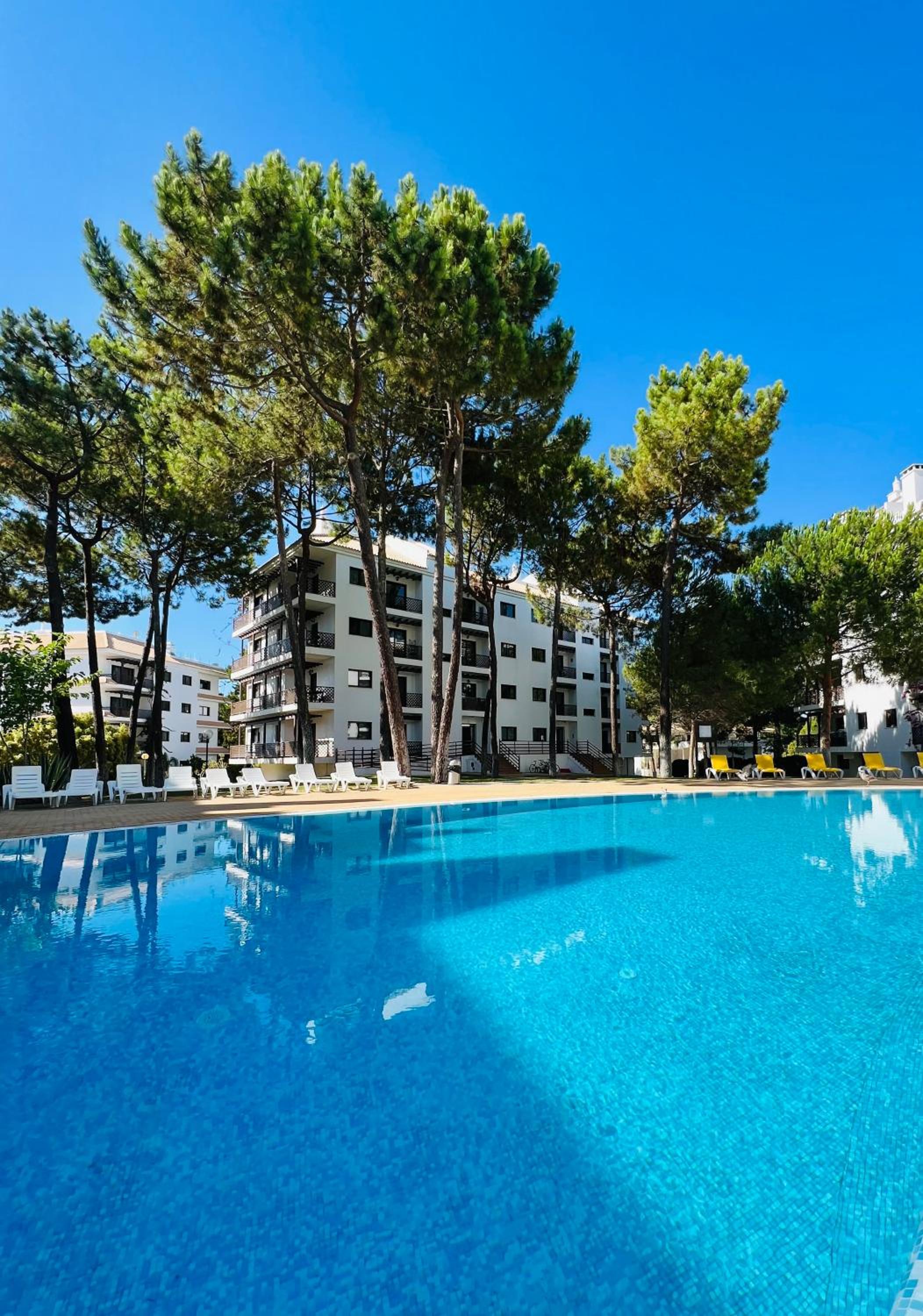 Golden Blue Beach Falésia Apartment