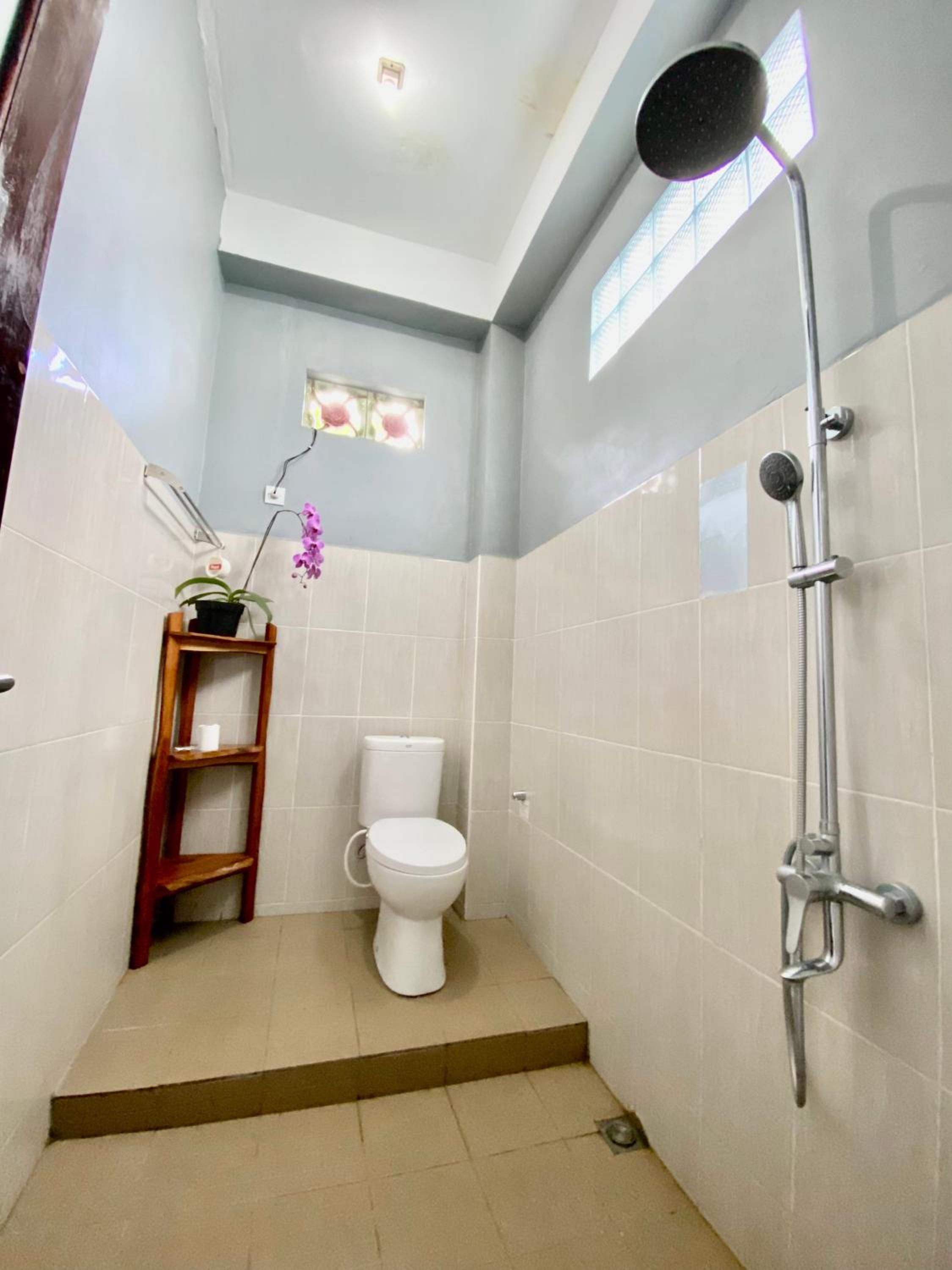 Santiago Bed and Breakfast at Desa Wisata Moni view 4