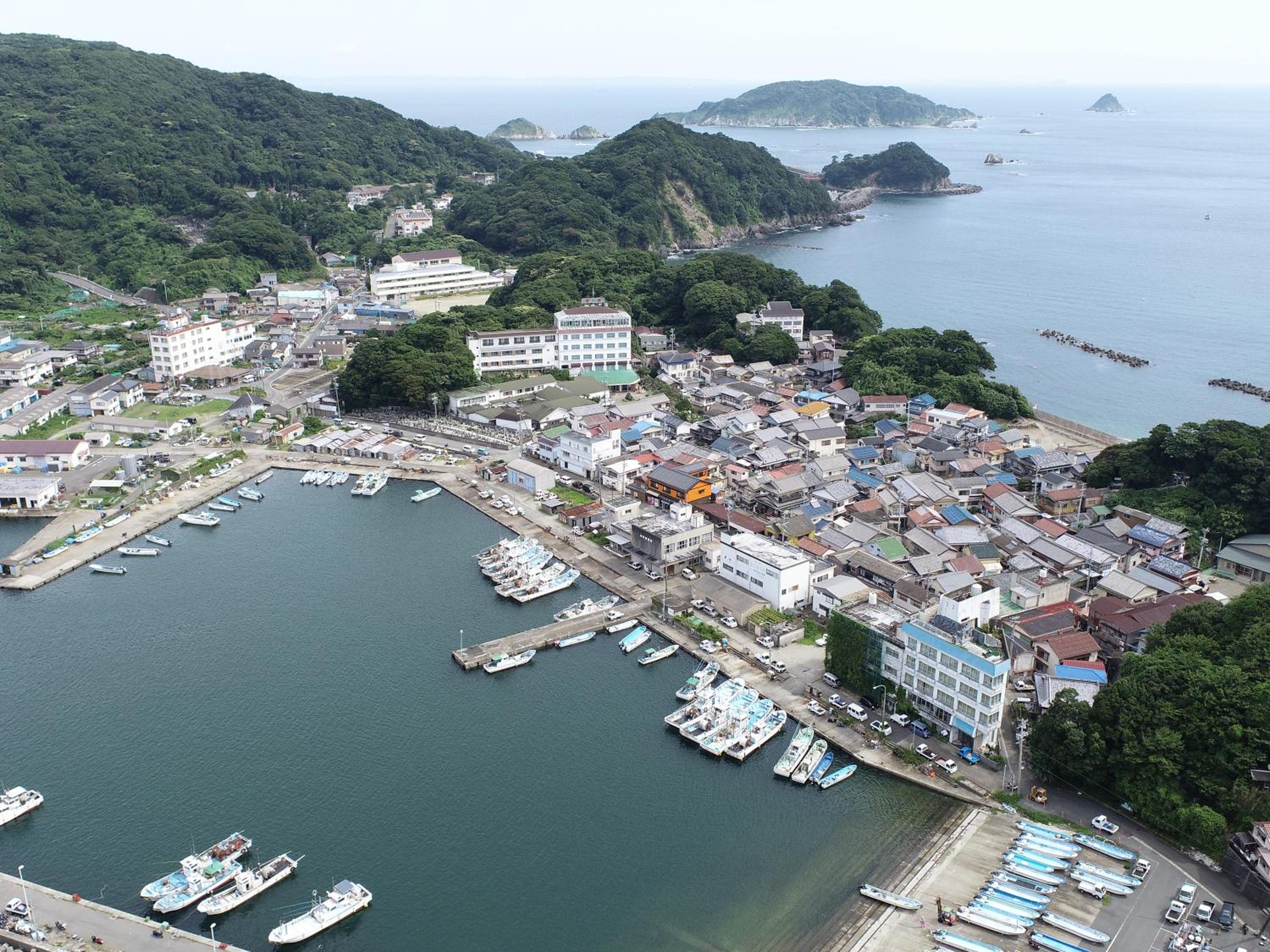 Suzunami