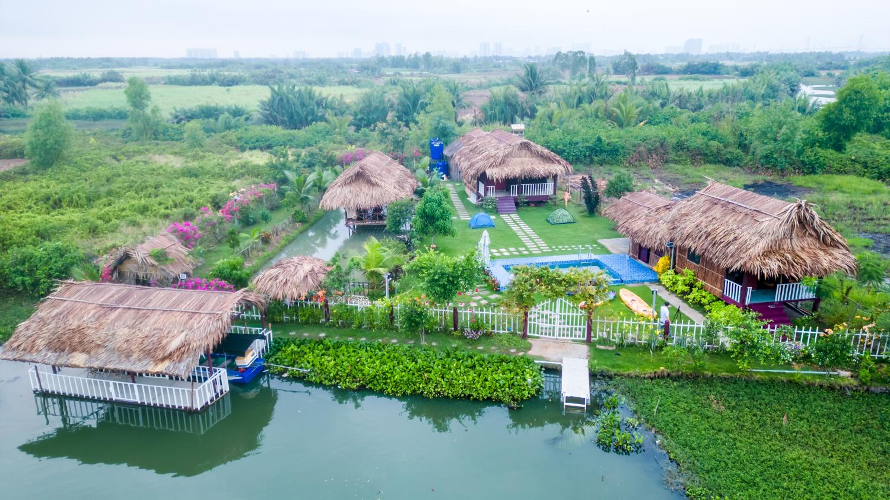 Hotel The River Home - Image 1