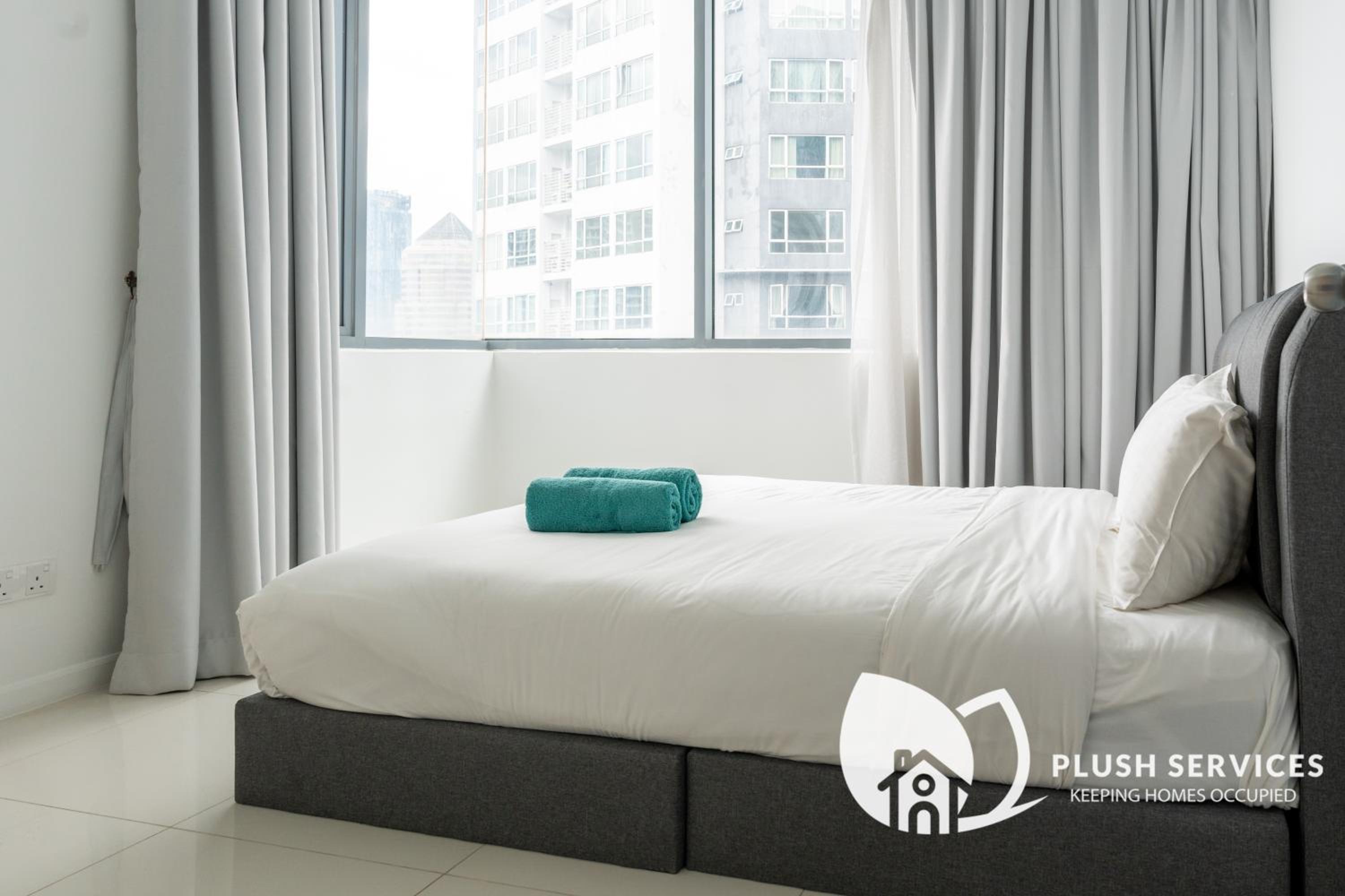 Summer Suites by Plush