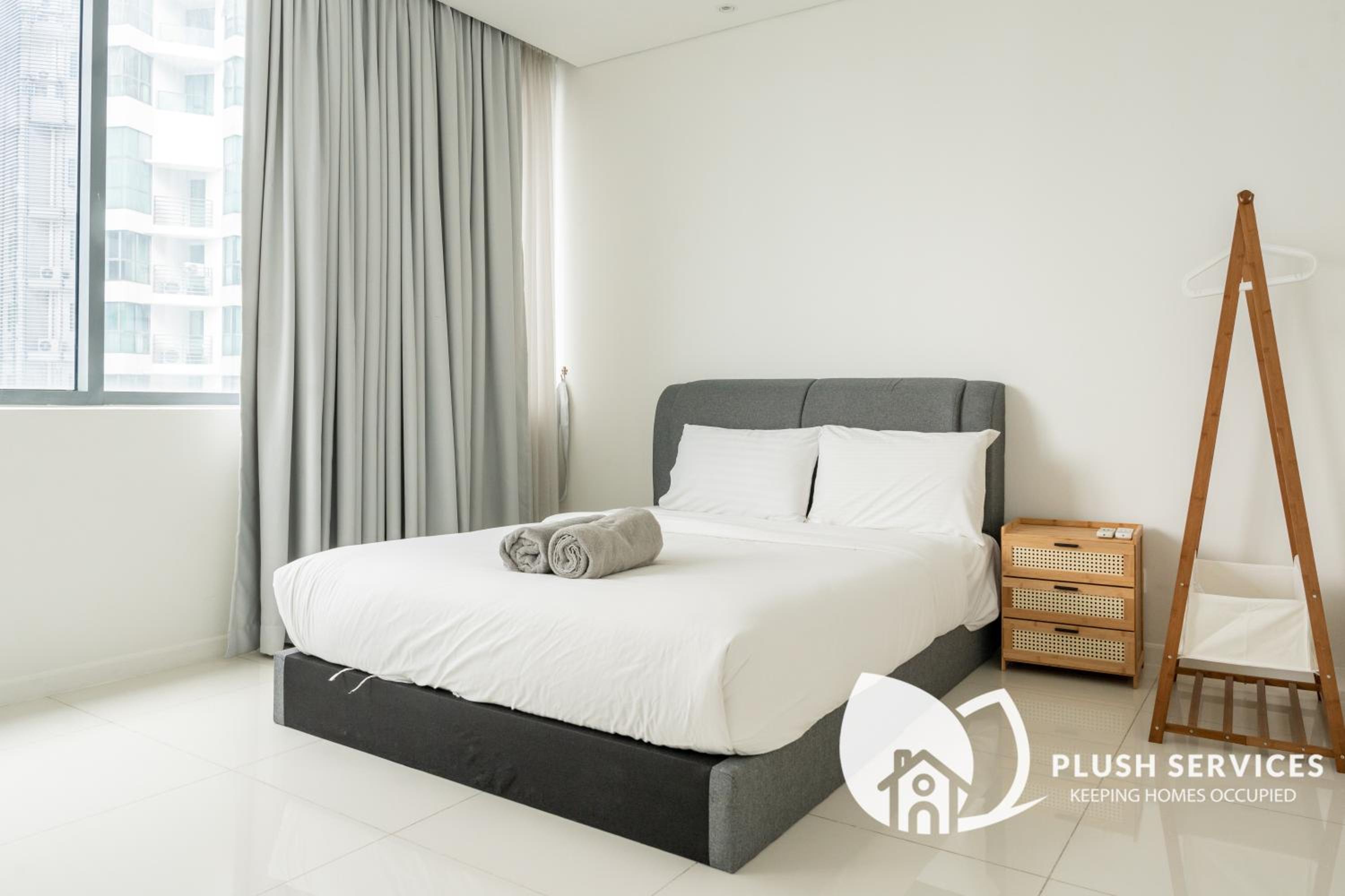 Summer Suites by Plush