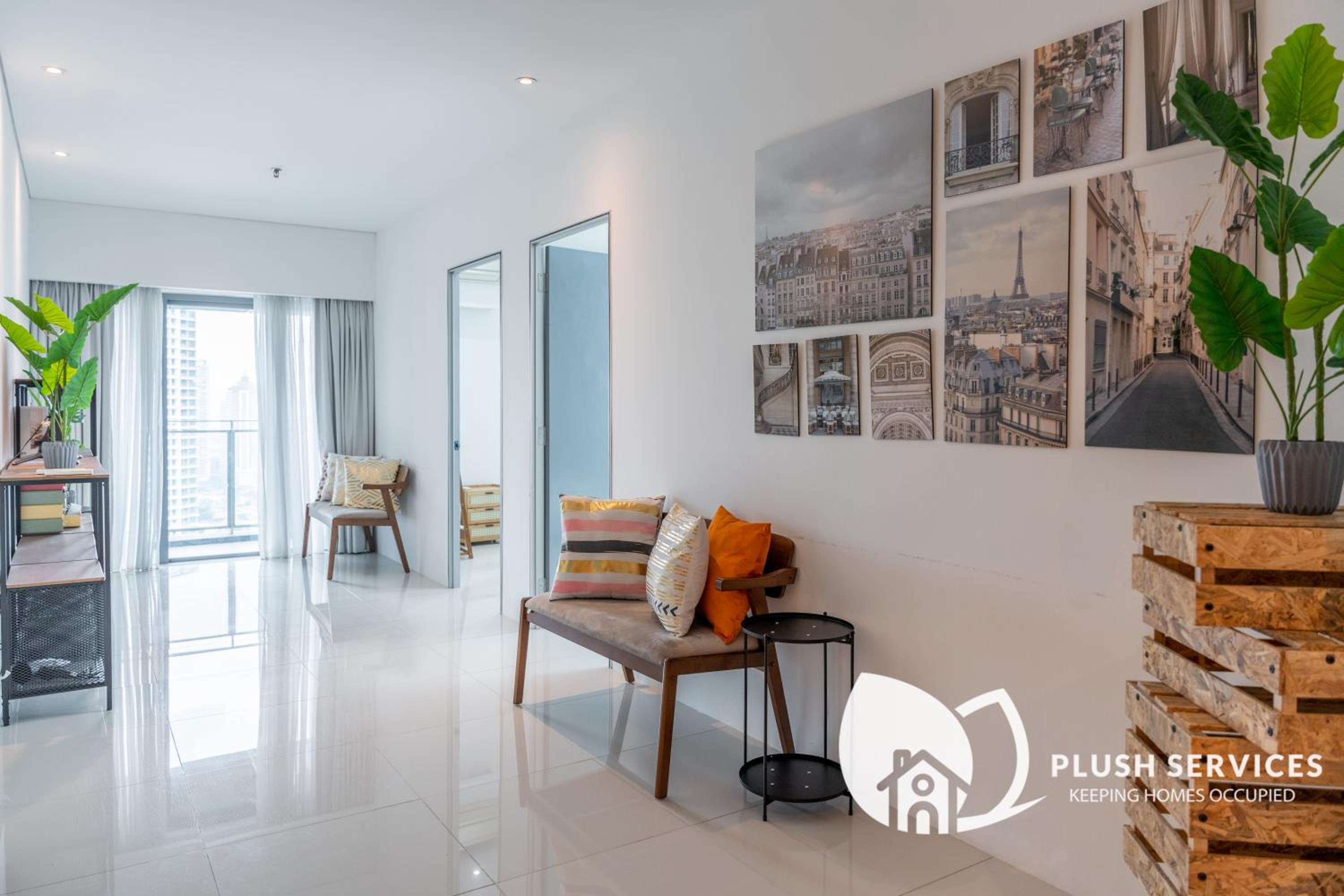 Summer Suites by Plush