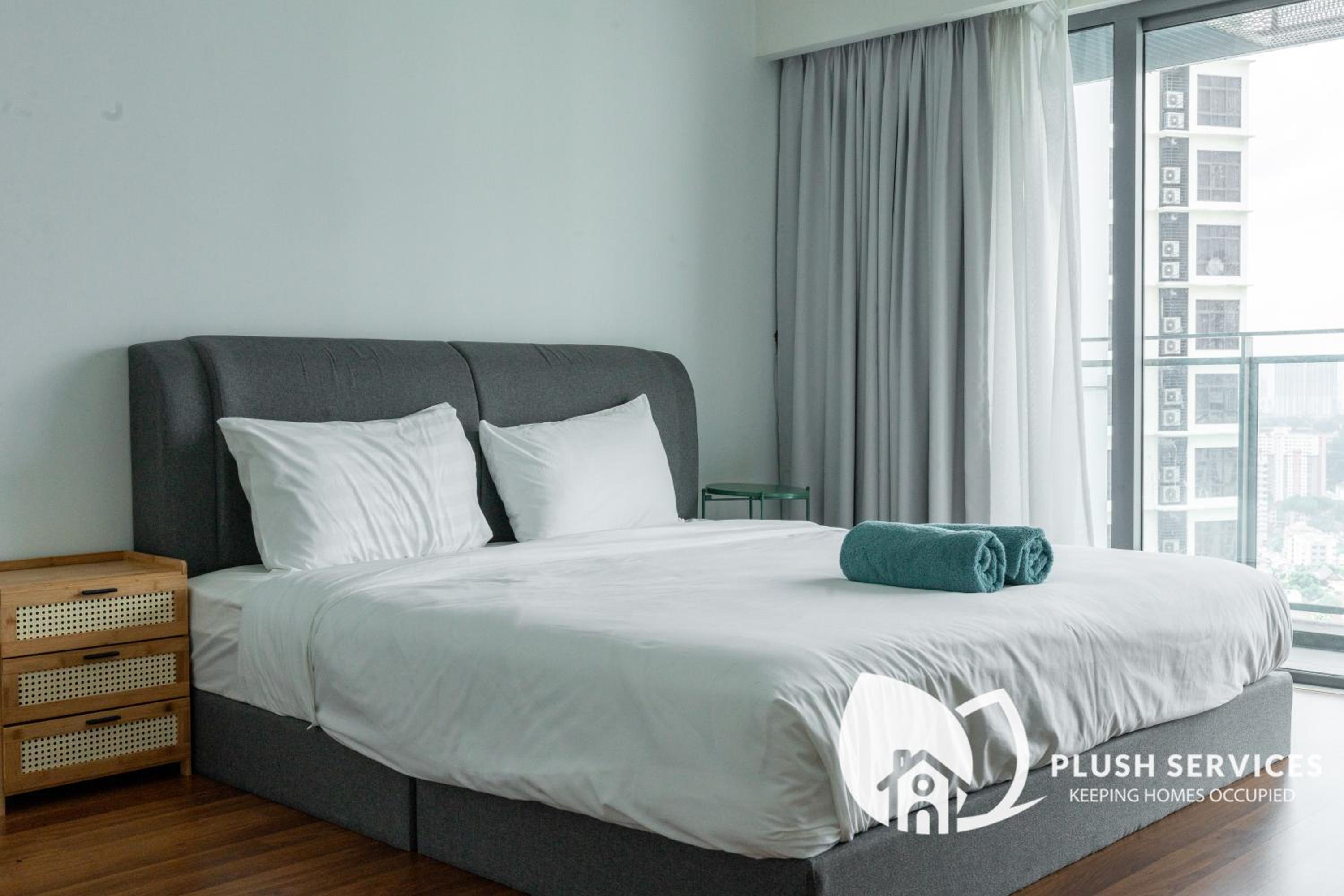 Summer Suites by Plush