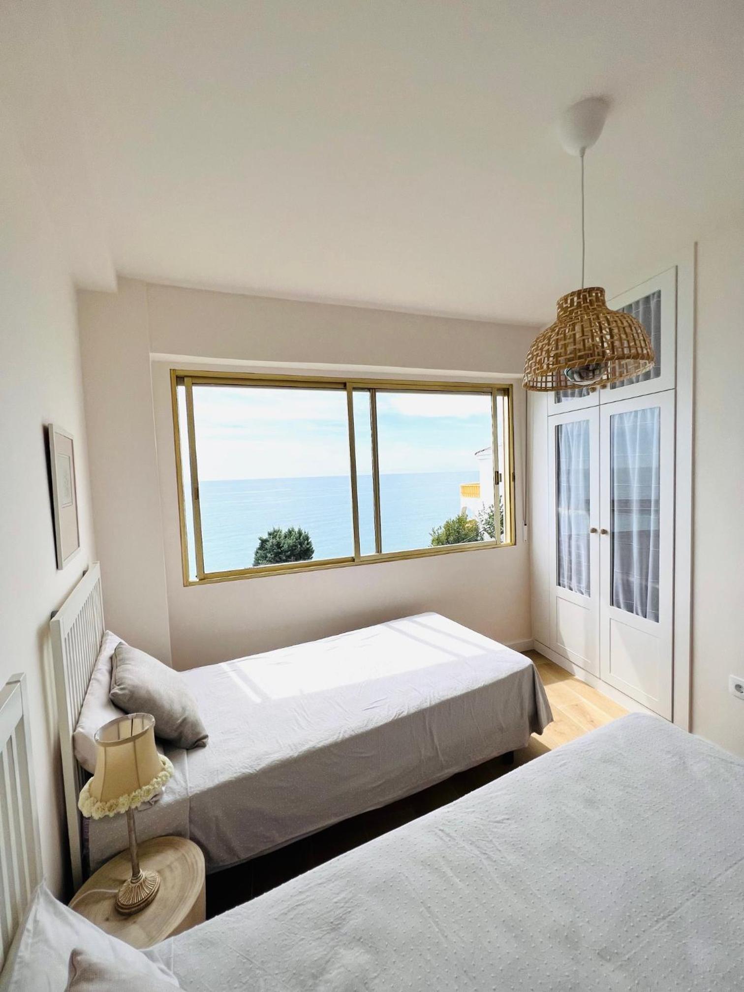 Apartamentos Deluxe Vista Mar photo 2