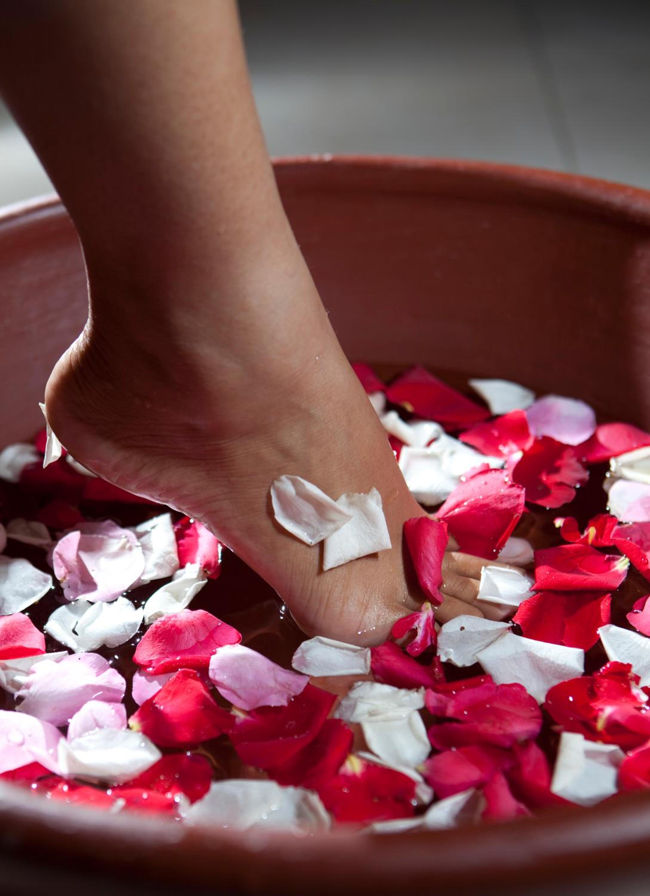 Seminyak Icon - by Karaniya Experience - CHSE certified