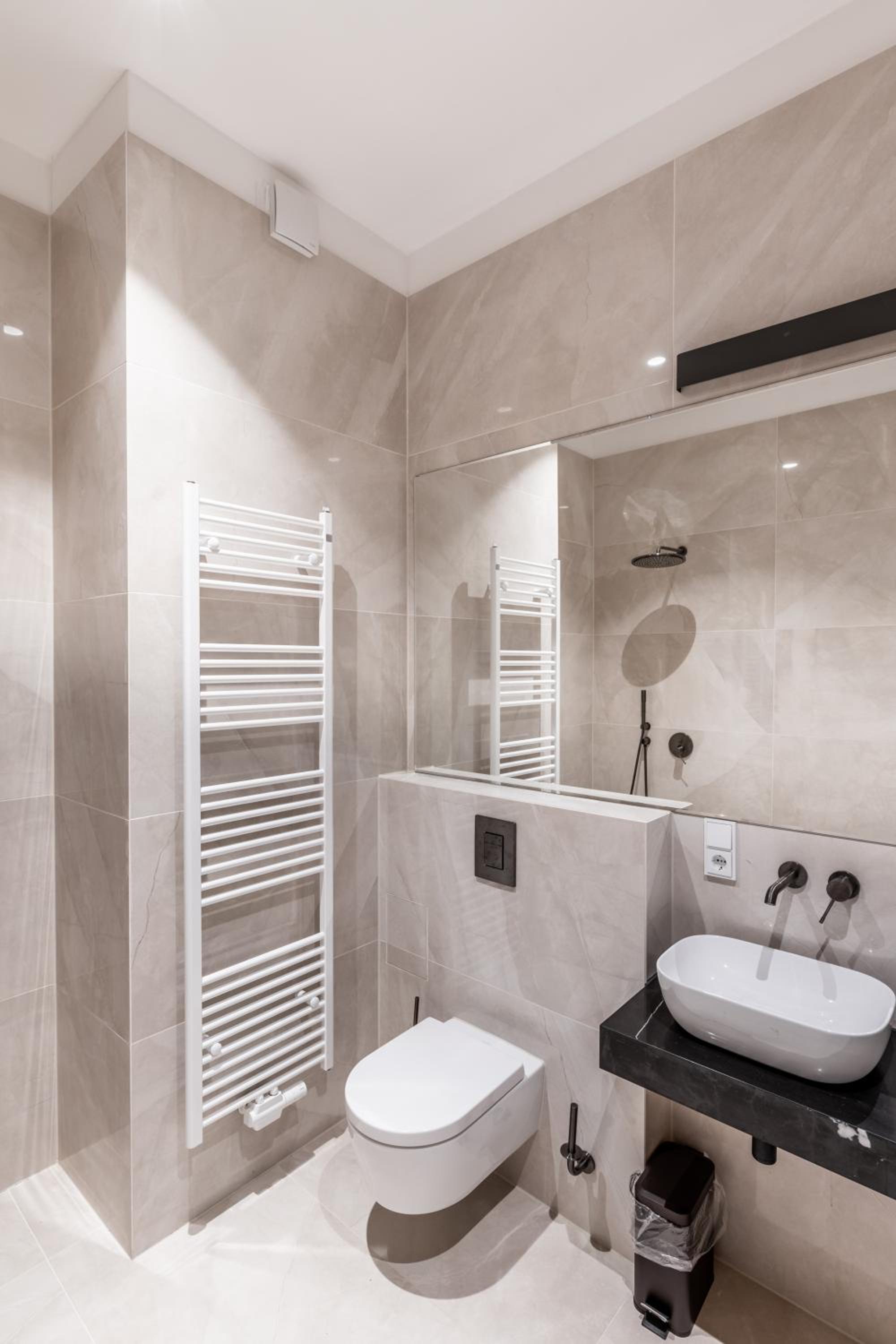 Spacious Apartments In Mitte- Feel The Citycenter
