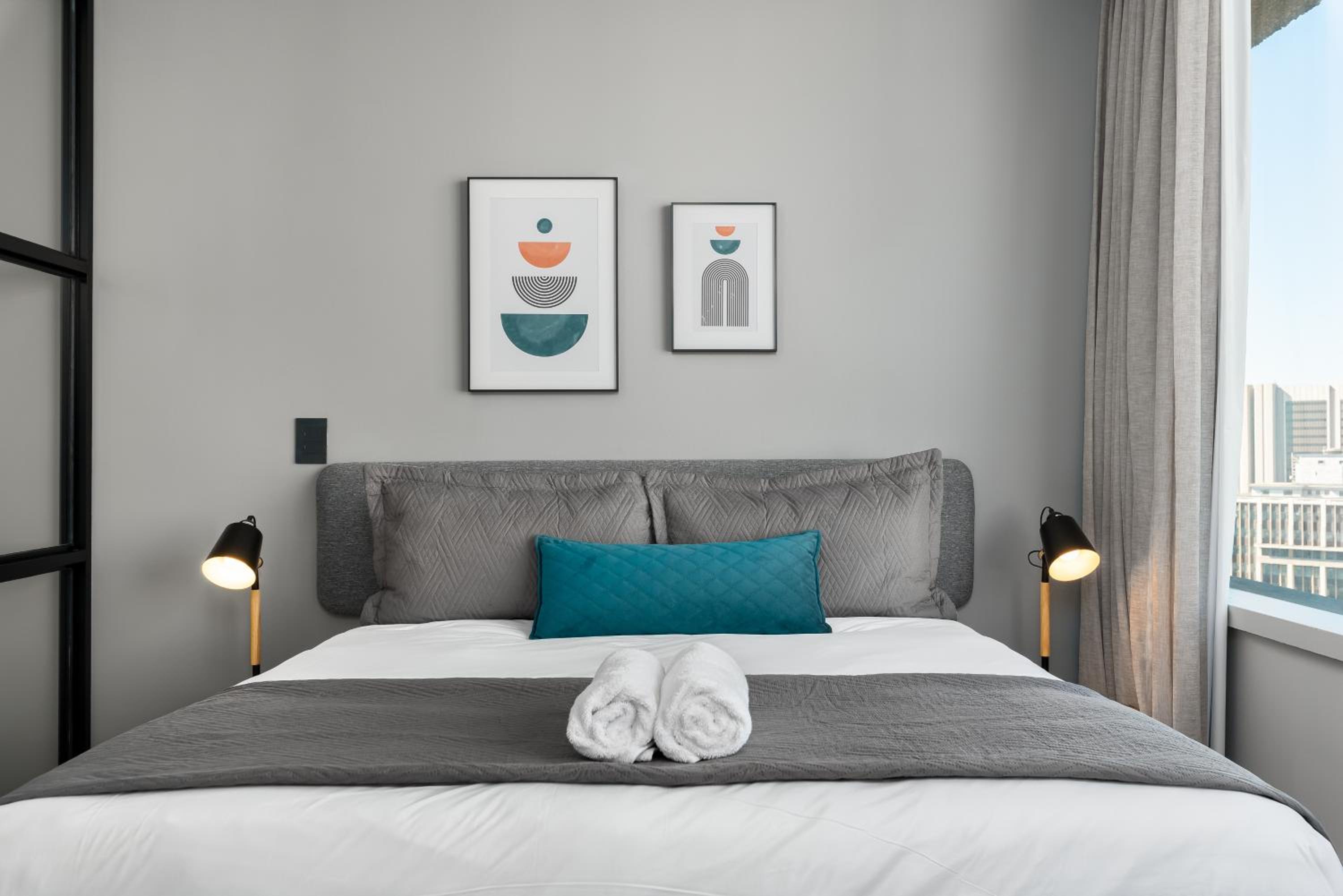 One Thibault Luxury Apartments