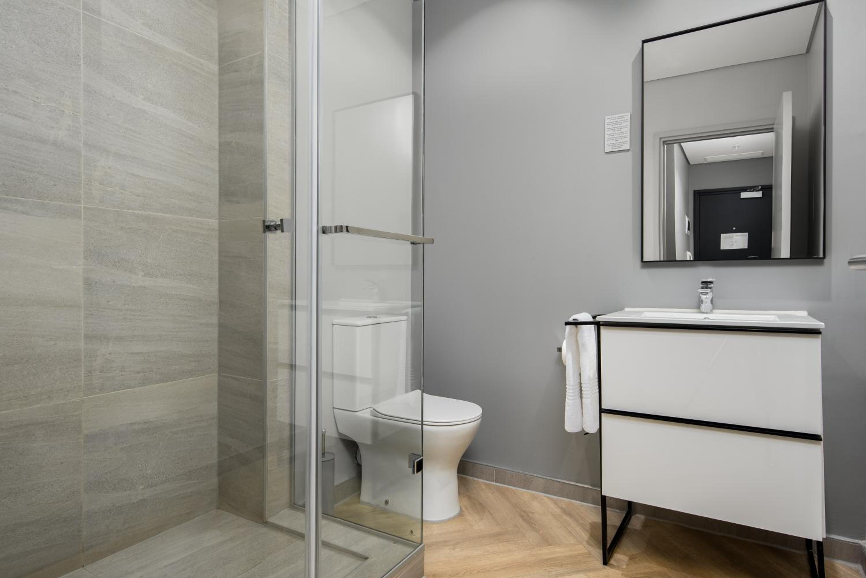 One Thibault Luxury Apartments