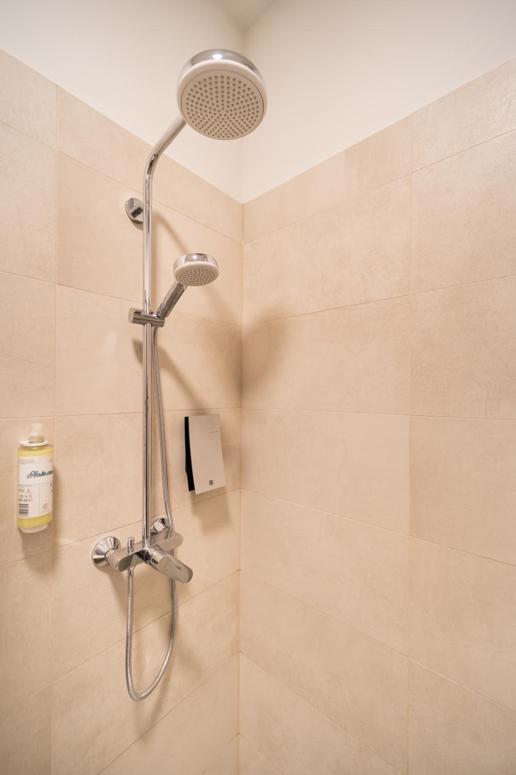 Tifani Luxury Rooms
