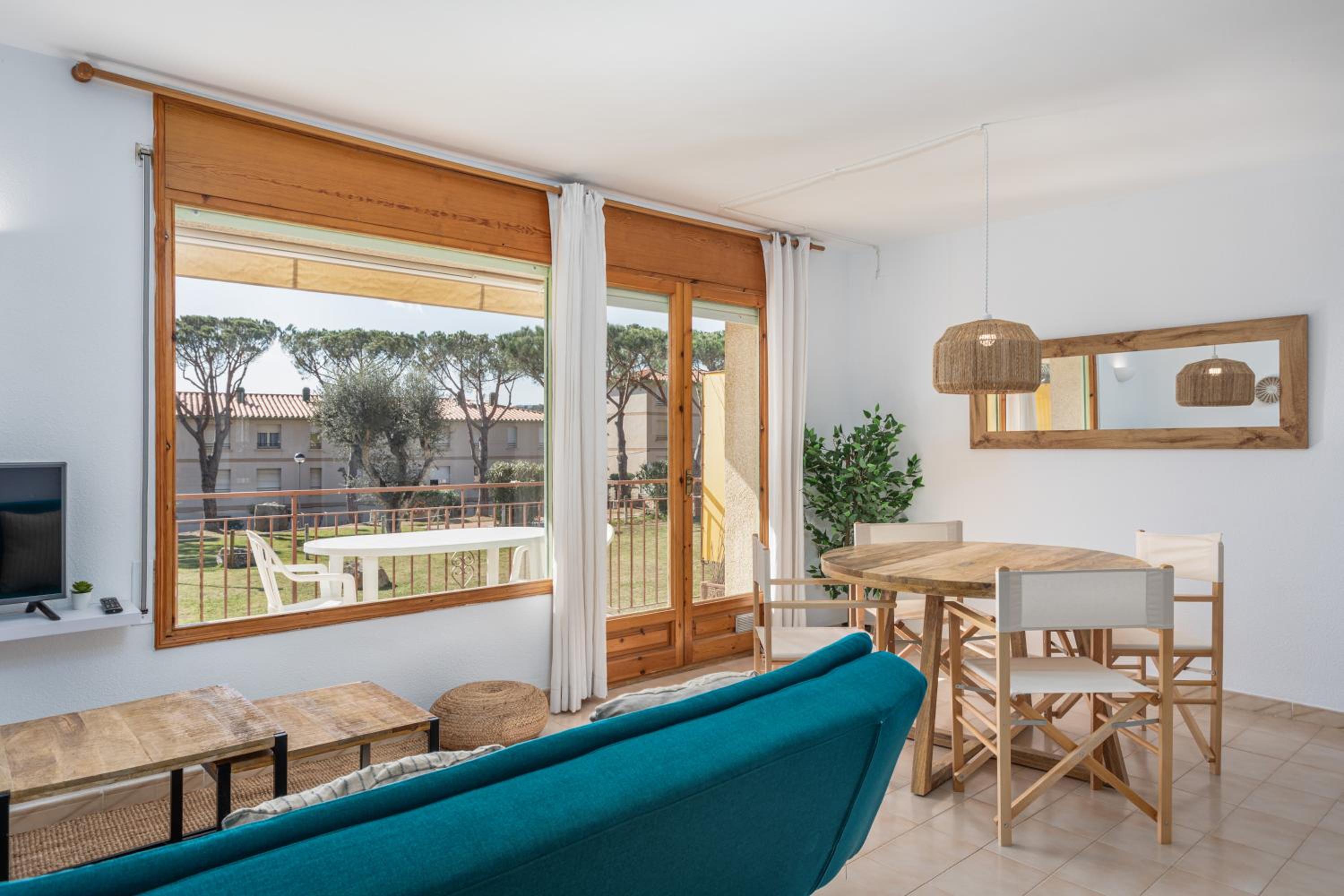 Apartamentos CASA MAREA La Fosca parking y piscina