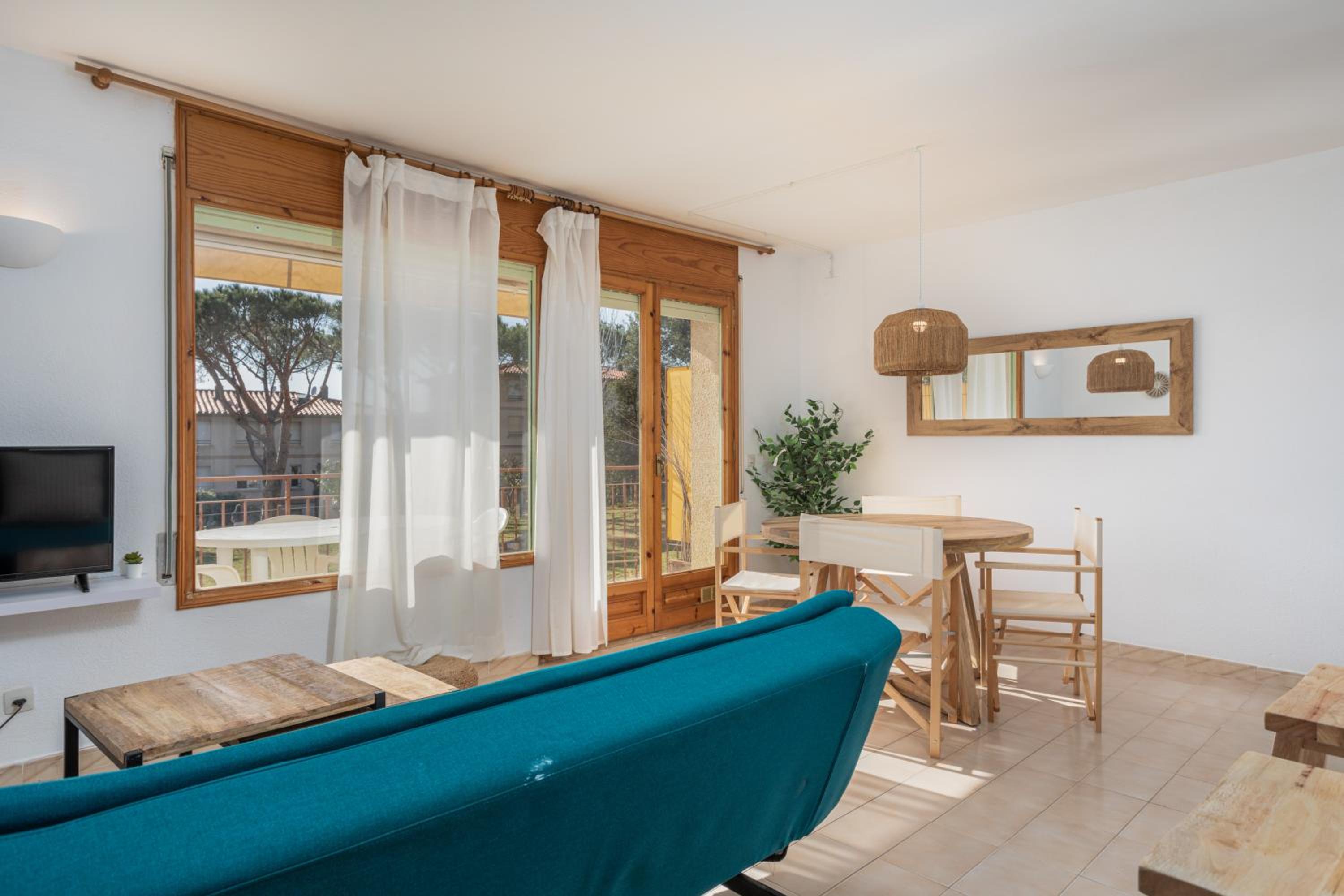 Apartamentos CASA MAREA La Fosca parking y piscina