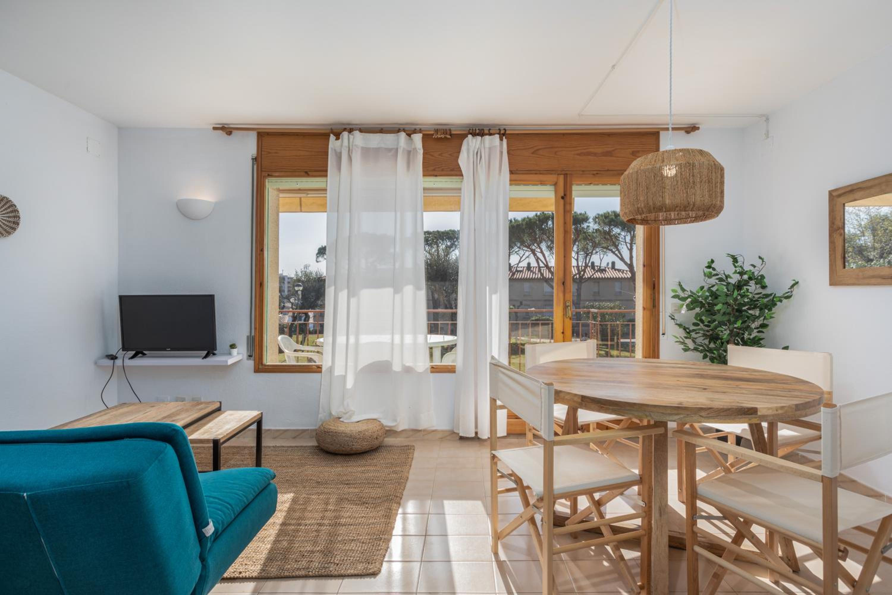 Apartamentos CASA MAREA La Fosca parking y piscina